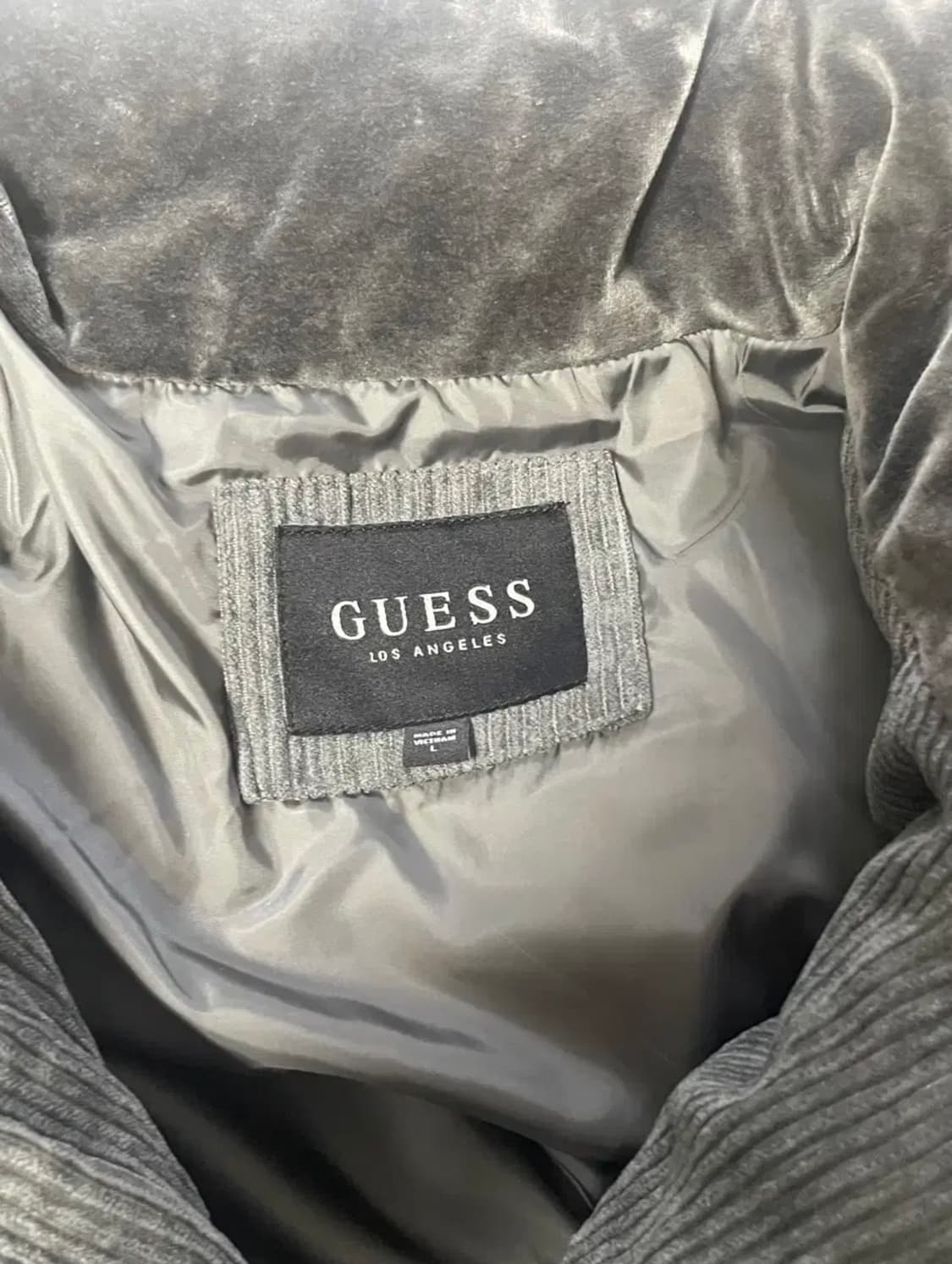 Guess 코듀로이 패딩 상품이미지3