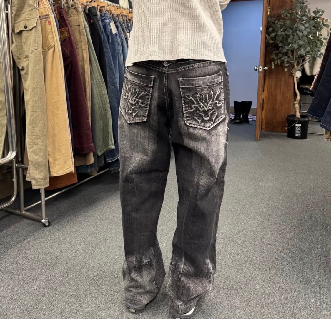 4L)Candid Keven 빈티지 포켓 드래곤 자수 흑청 힙합팬츠 상품이미지1