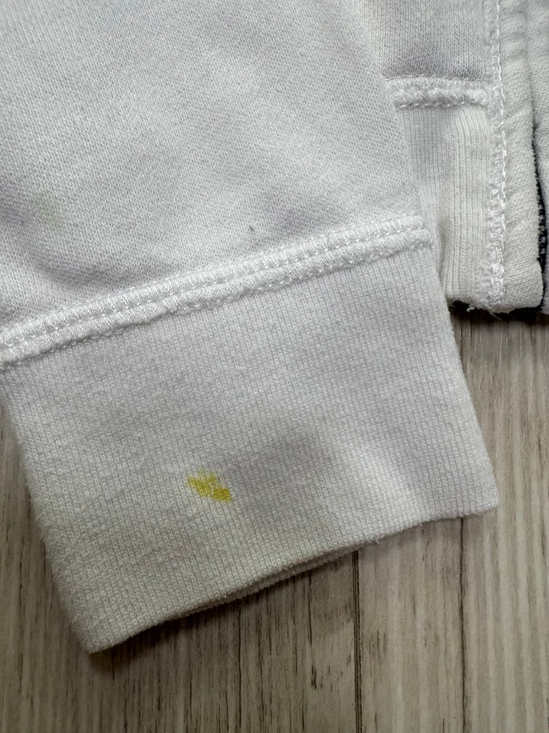 아베크롬비 딱붙핏 후드집업 화이트 xs 상품이미지3