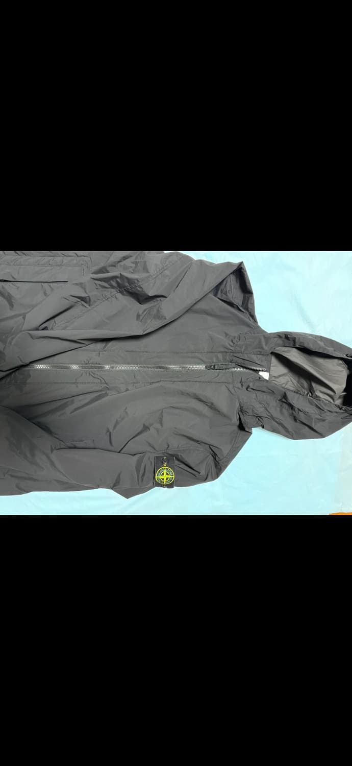 스톤아일랜드 윈드브레이커 상품이미지3