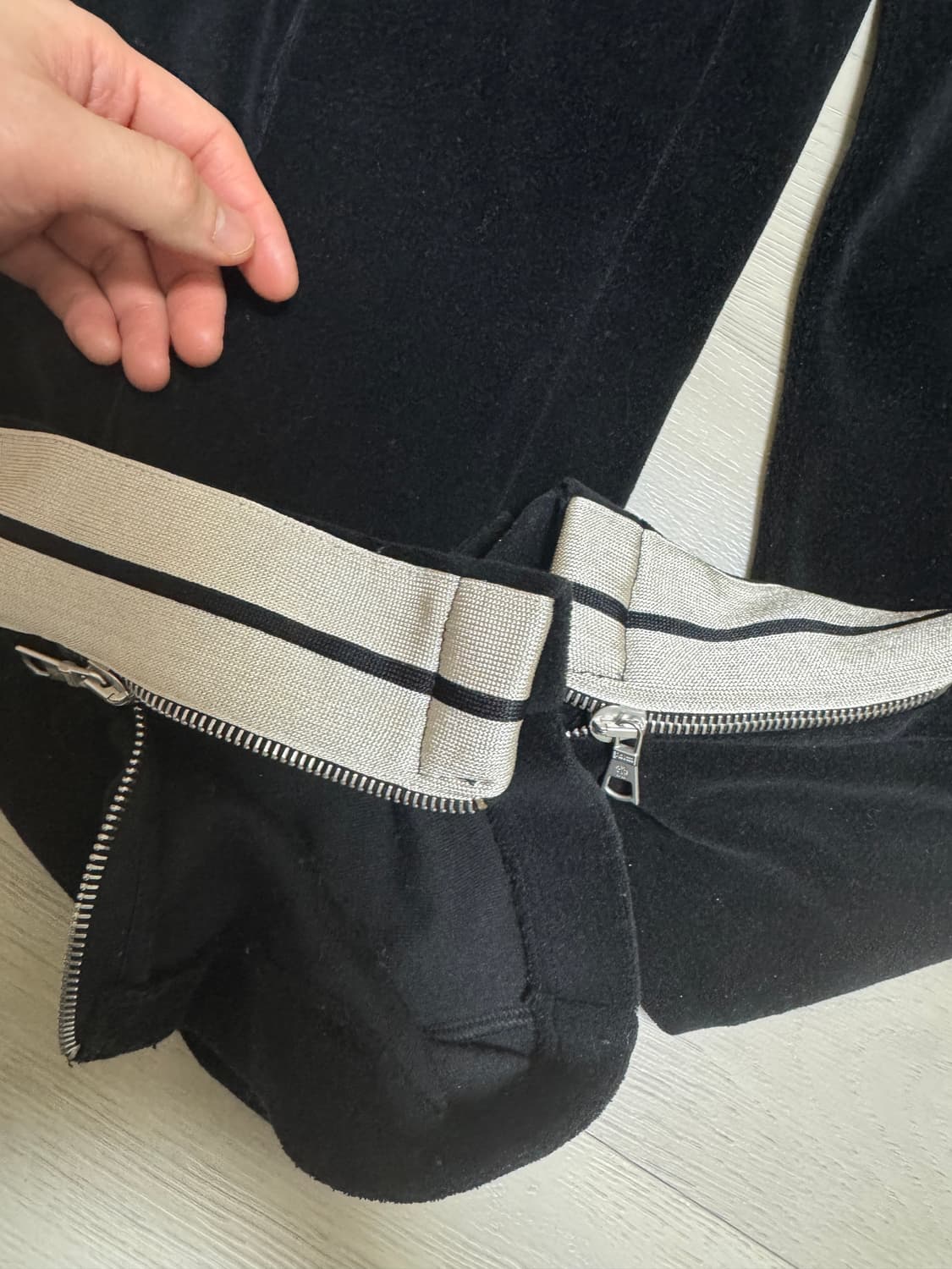 몽클레어 팜엔젤스 벨벳 트레이닝 바지 상품이미지6