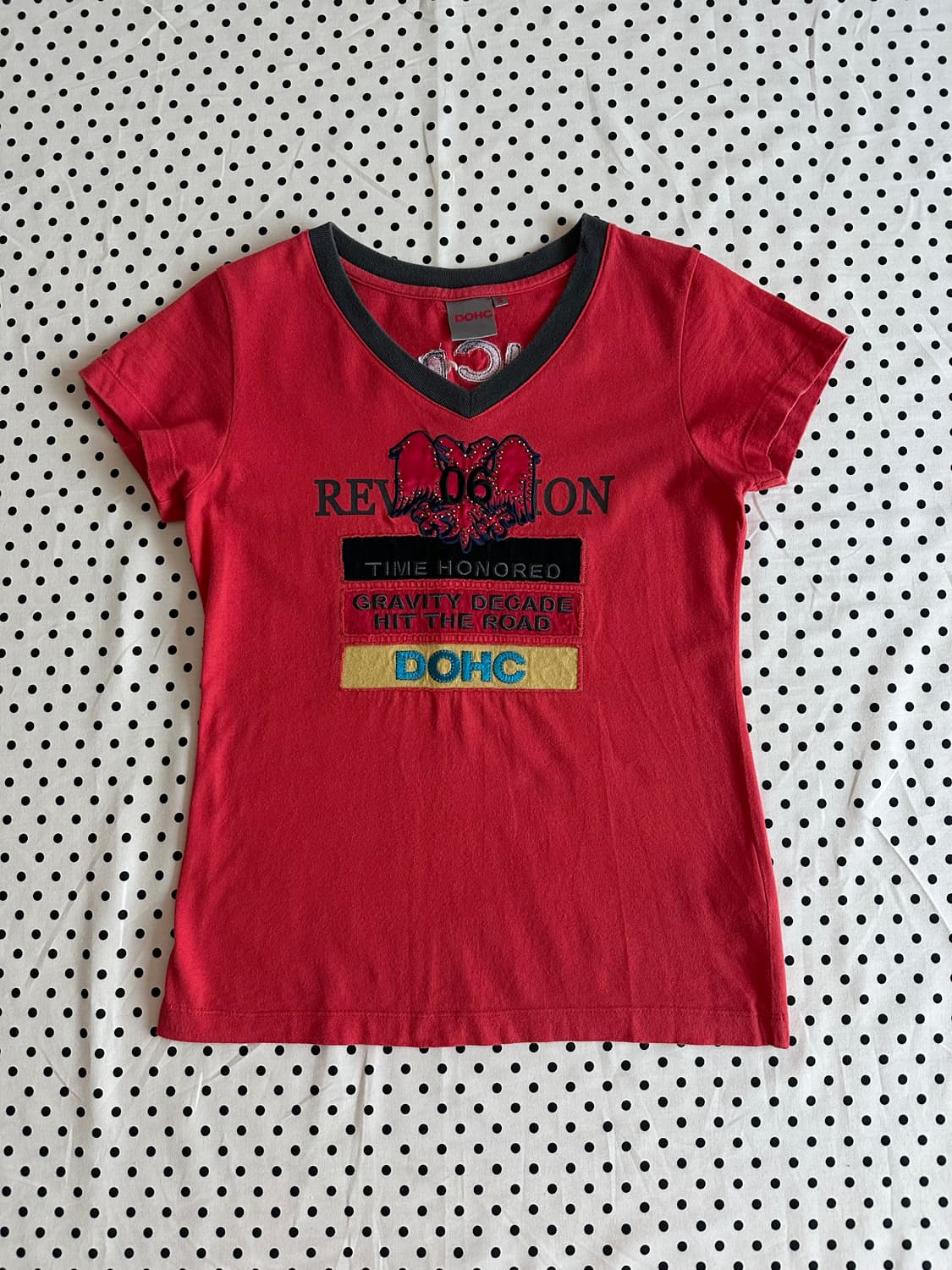 DOHC 00's 자수 패치 브이넥 반팔티 갸루 y2k 펑크 상품이미지1