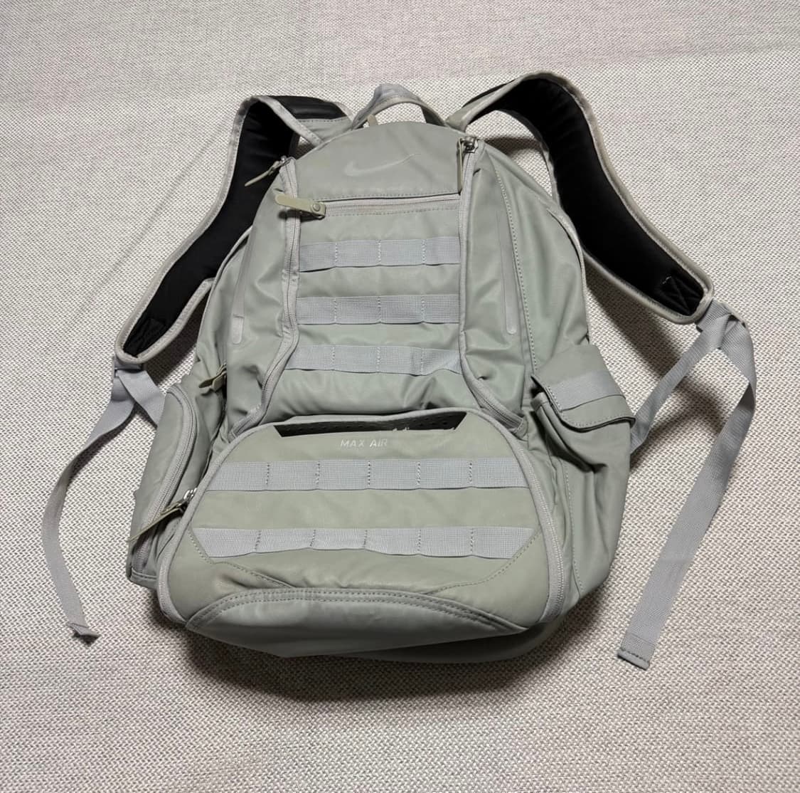 나이키 맥스 에어 백팩 상품이미지1
