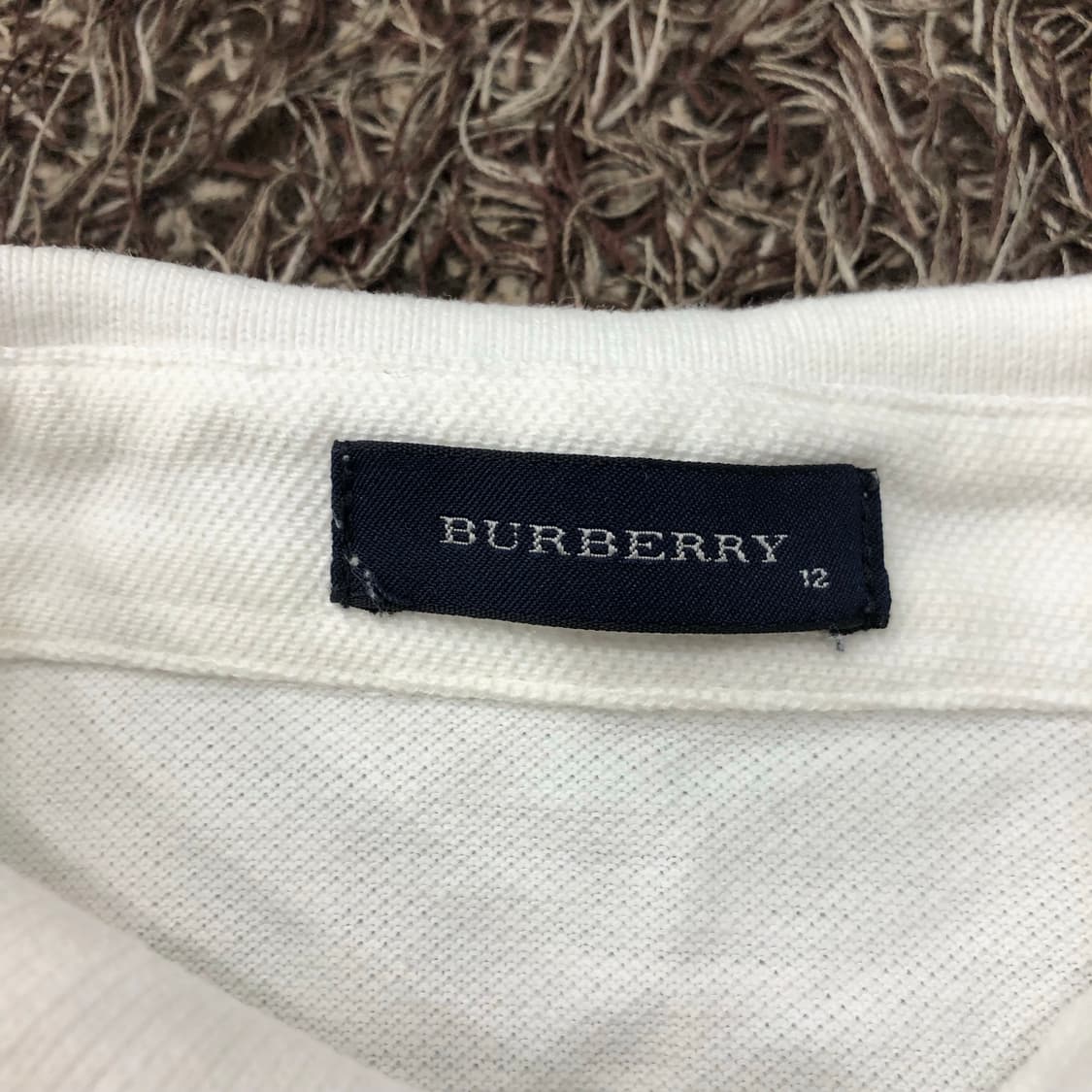 버버리 걸스 화이트 카라 티셔츠 XS 44 추천 상품이미지3