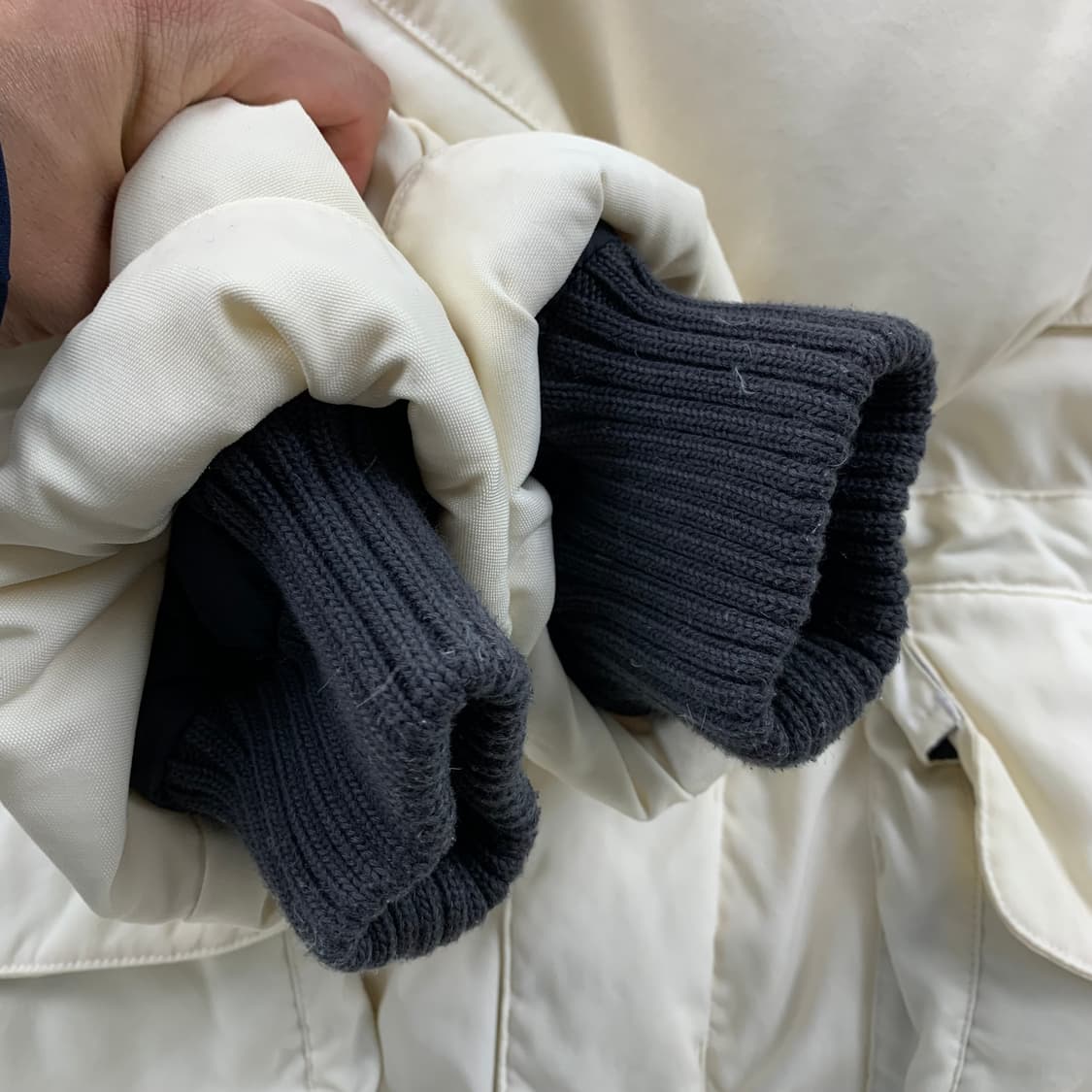 90‘s 폴로 스포츠 헤비 덕다운 파카 화이트  상품이미지4