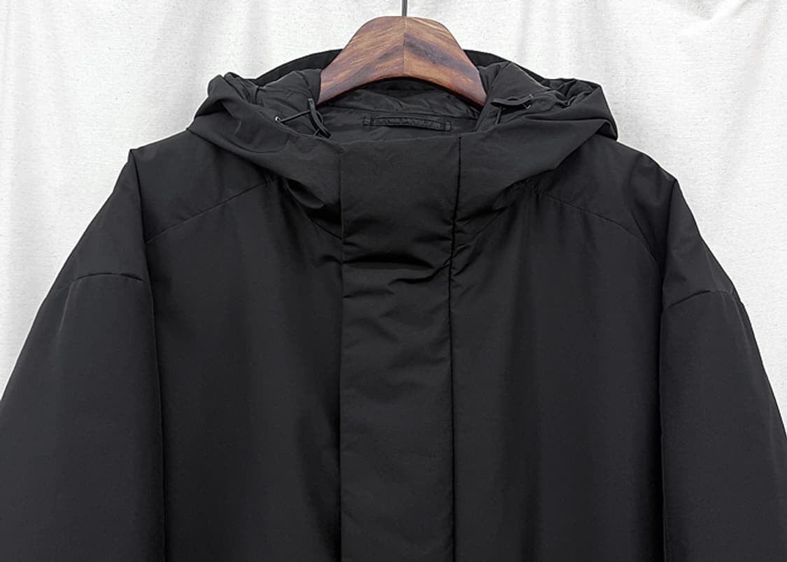 프라다 구스다운 나일론 후드 코트 상품이미지2