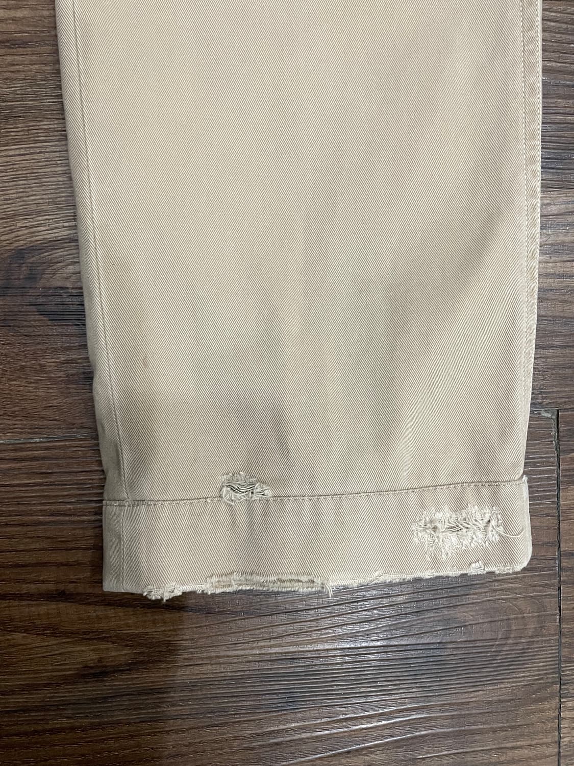 폴로 디스트레스드 리페어드 패치워크 치노 팬츠 상품이미지4