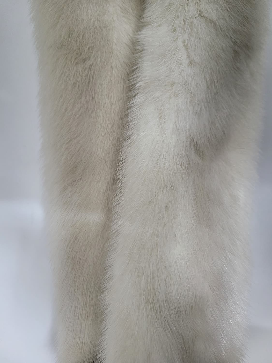 밍크 머플러 / 폭 9.5 총장 192

 상품이미지5