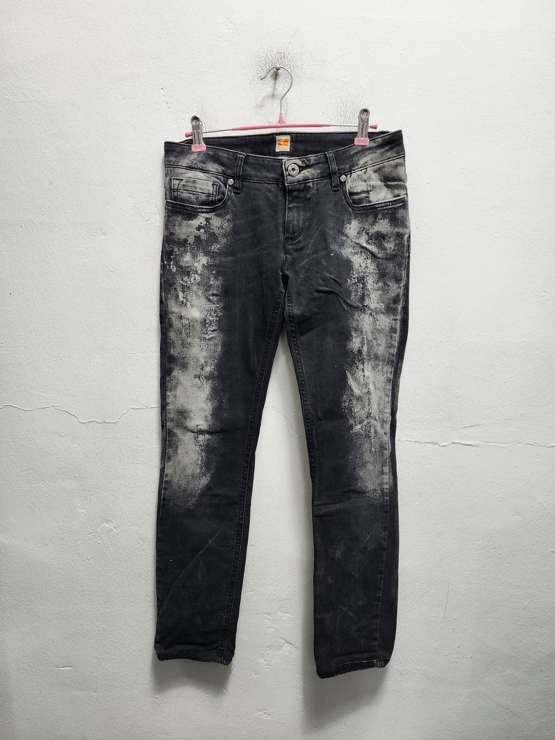 HUGO BOSS 블랙 워싱 데님 팬츠 상품이미지1