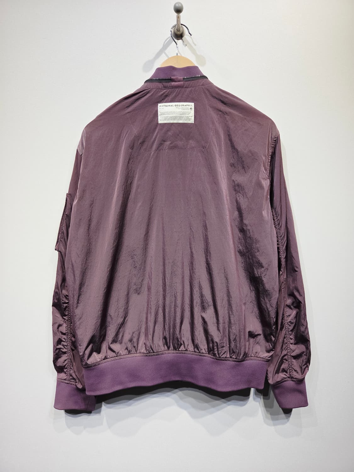 내셔널지오그래픽 더스티 로즈 MA-1 블루종 상품이미지6