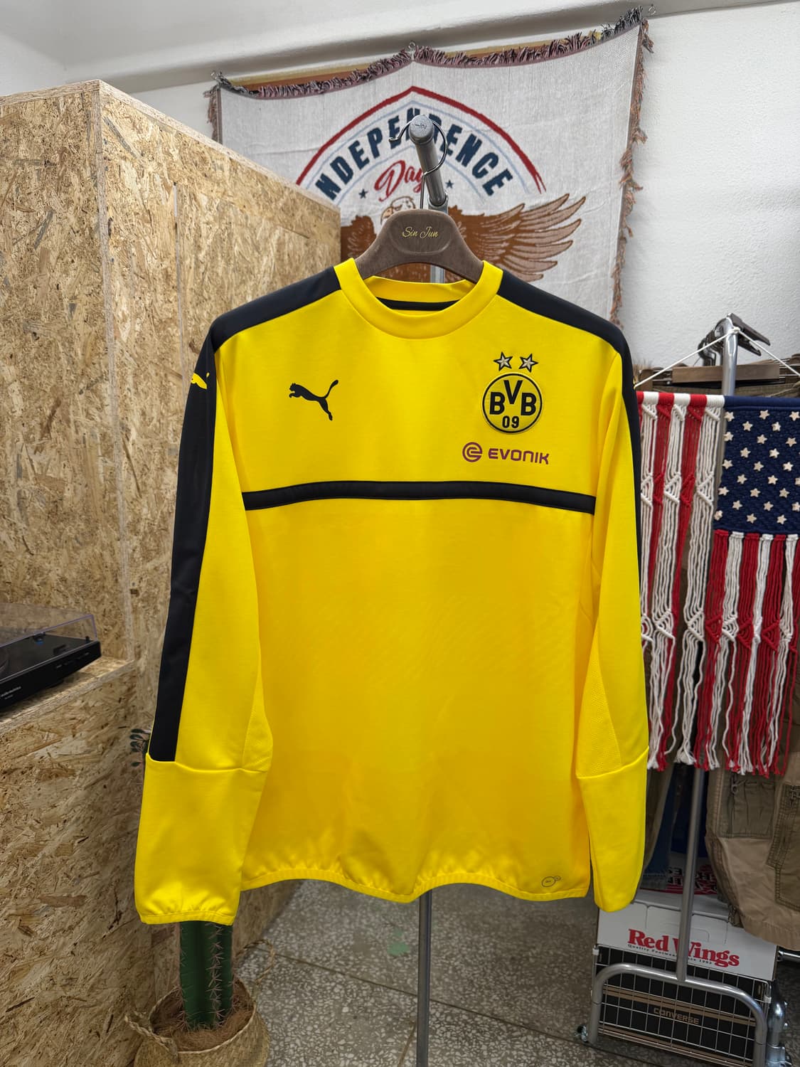 푸마 16/17 도르트문트 스웨트탑 상품이미지1