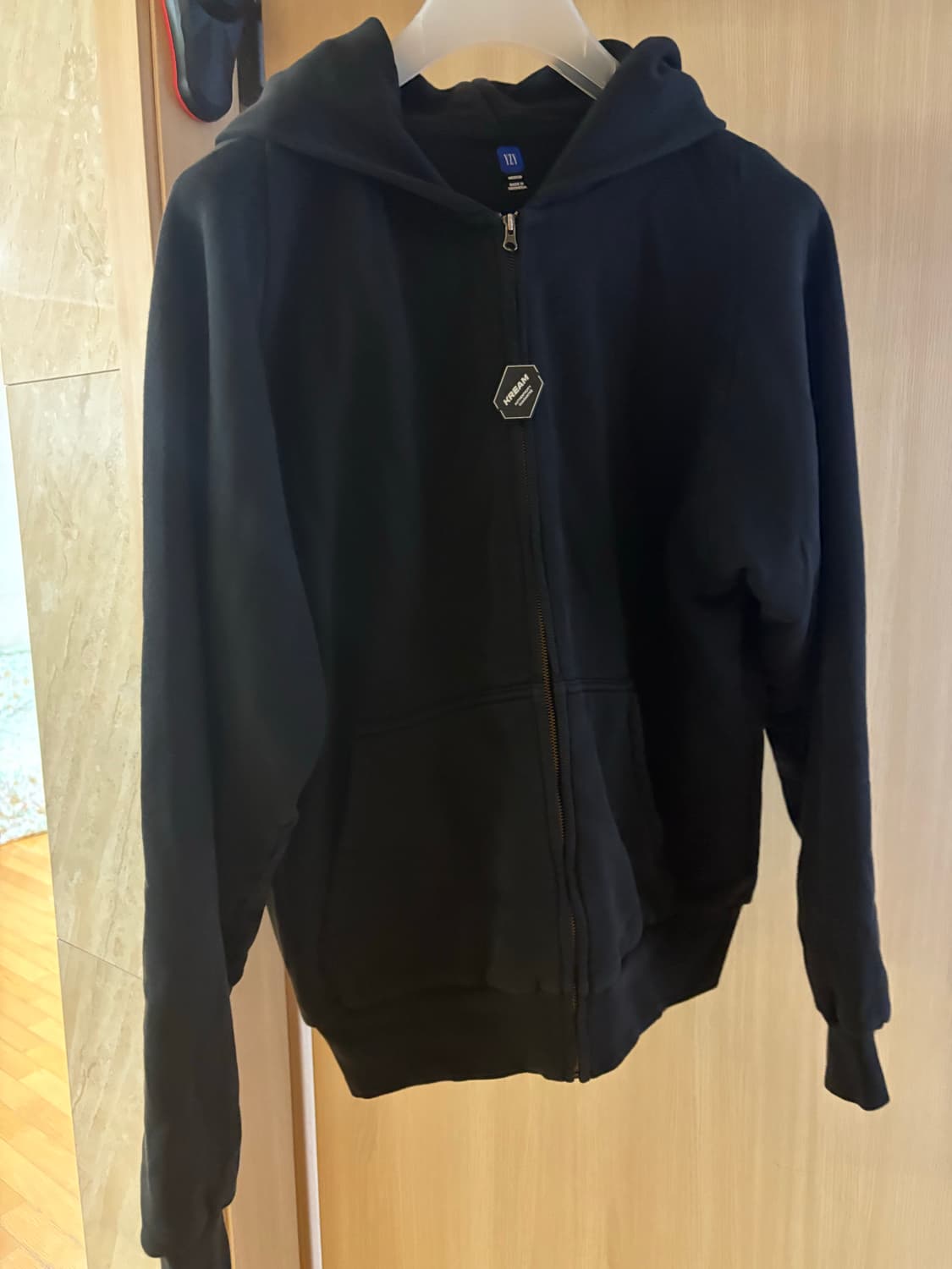 이지갭 후드집업 블랙 미디엄 판매합니다 (새상품) 상품이미지1