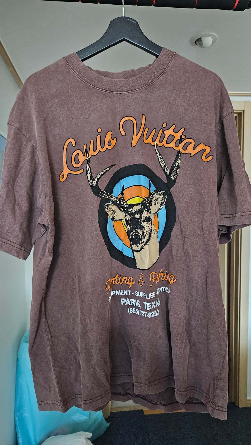 Market 루이비통 헌팅&피싱 반팔 티셔츠 상품이미지1