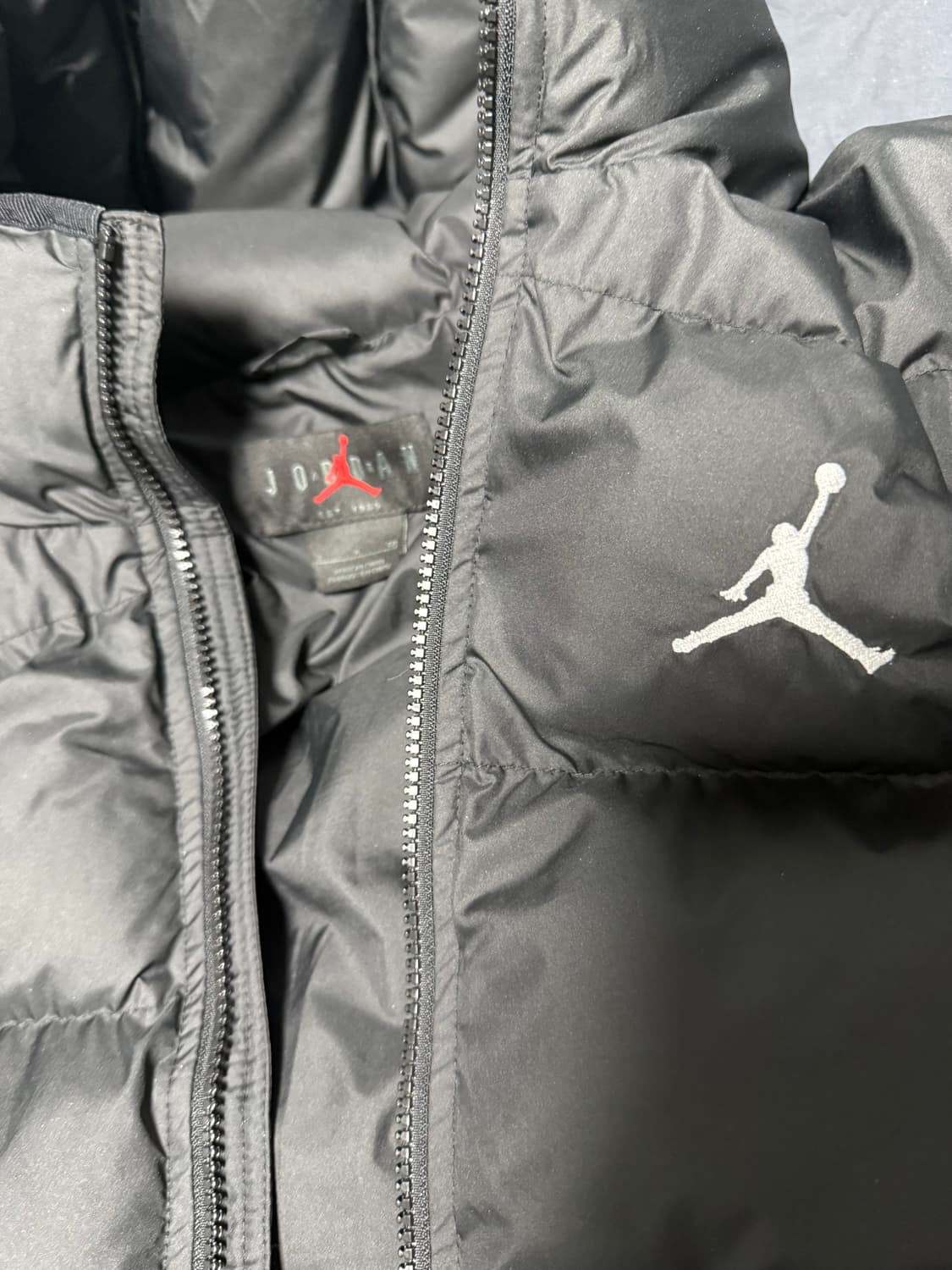 나이키조던패딩 상품이미지4