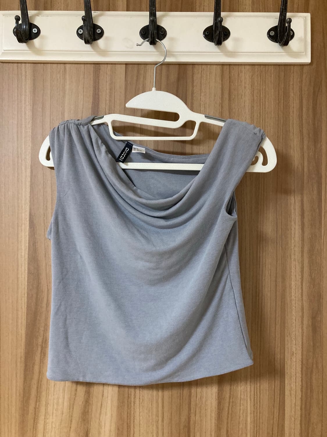 H&m 원숄더 티셔츠 상품이미지1