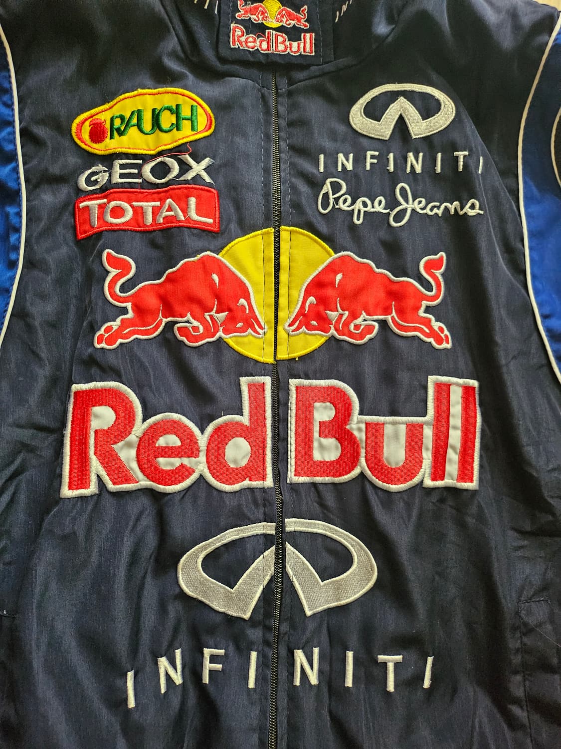 레드불 레이싱자켓 상품이미지2