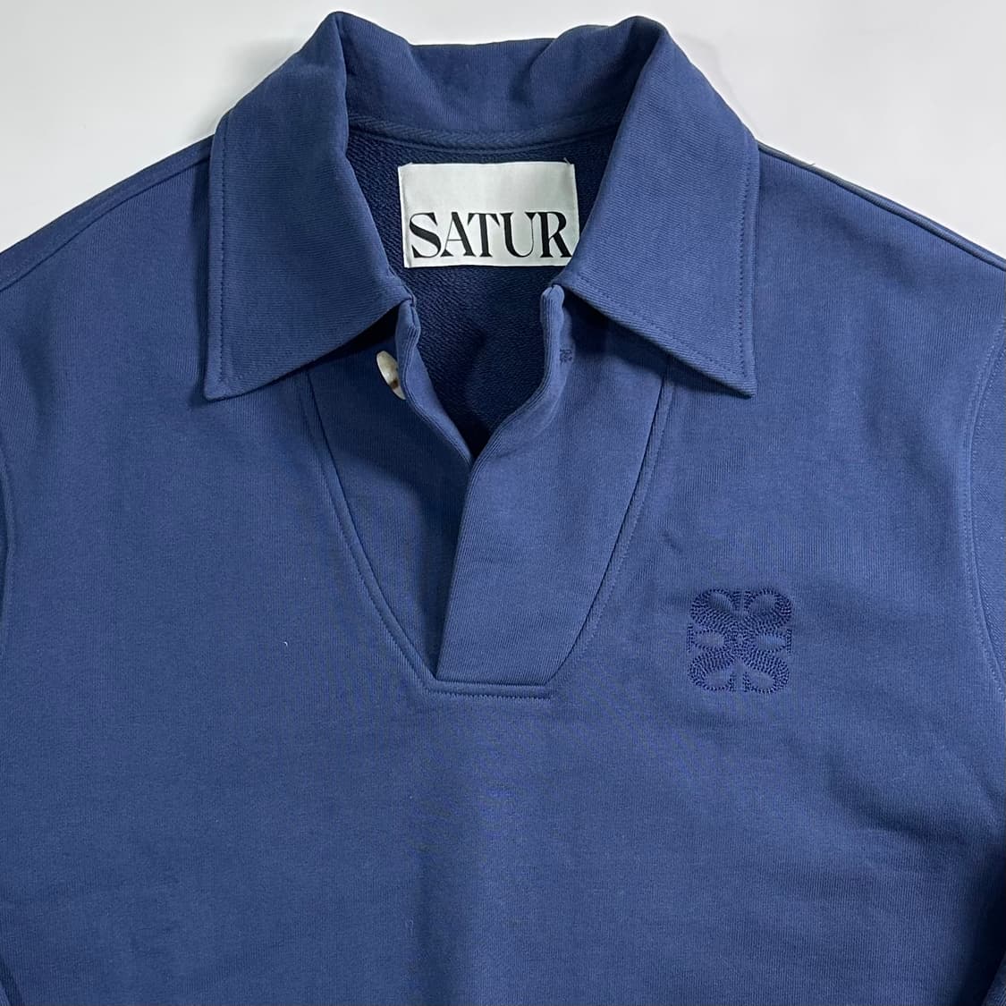 세터 네이비 카라 맨투맨 상품이미지2