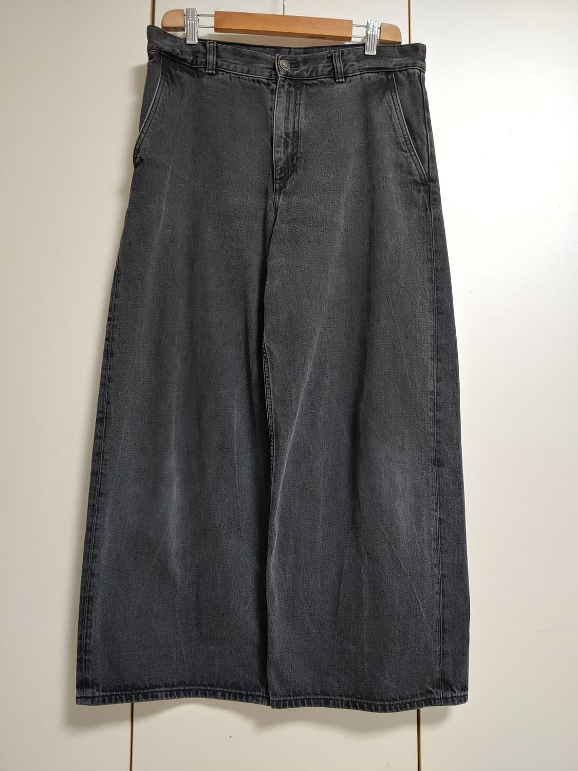 코스 COS 블랙데님 배럴 와이드레그 팬츠 상품이미지4