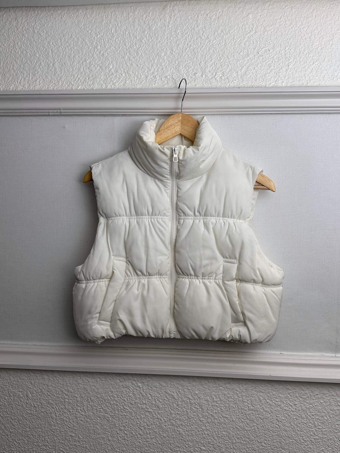 H&M 크롭 푸퍼 베스트 상품이미지6