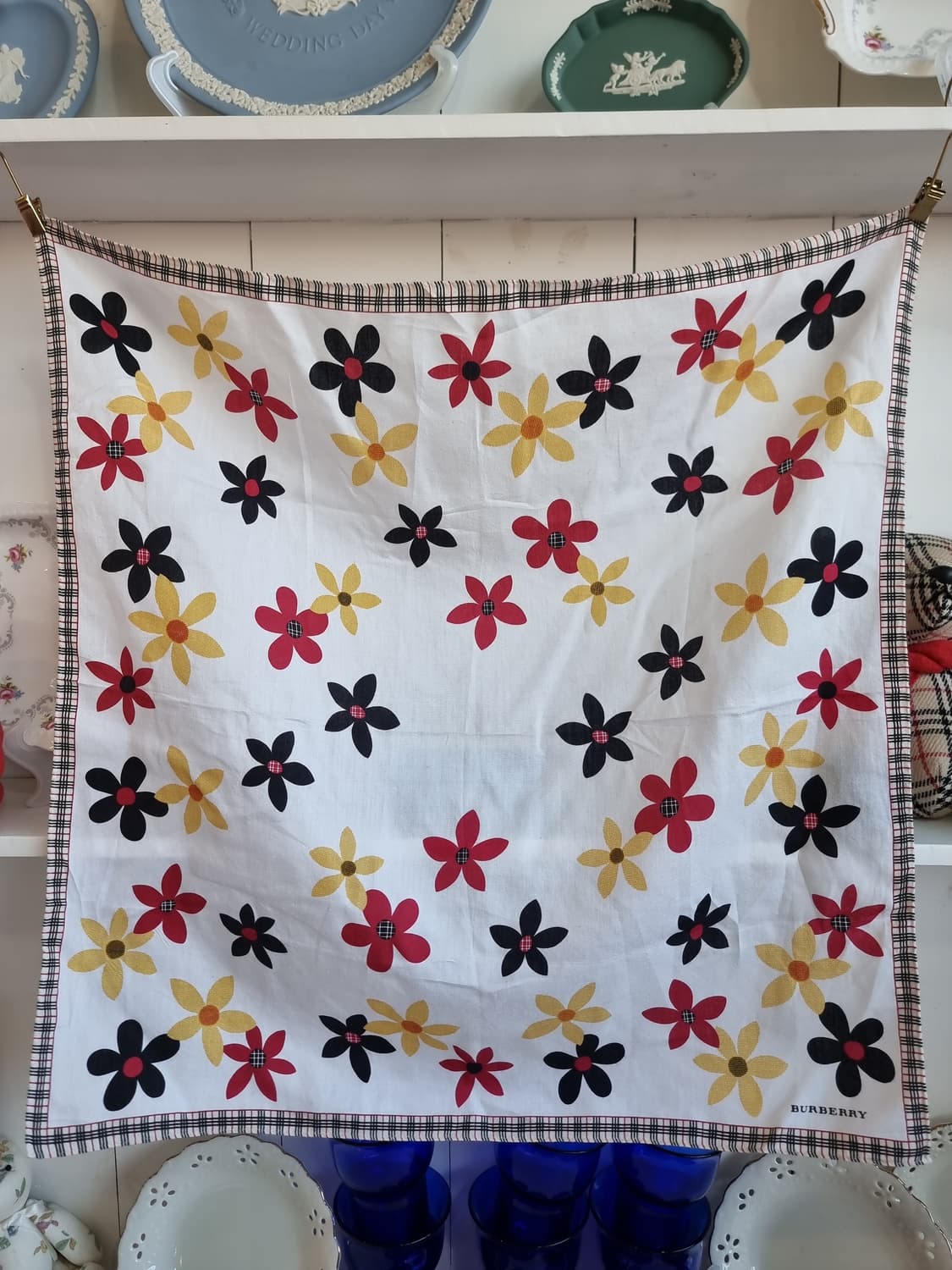 버버리 플라워 패턴 스카프 상품이미지2