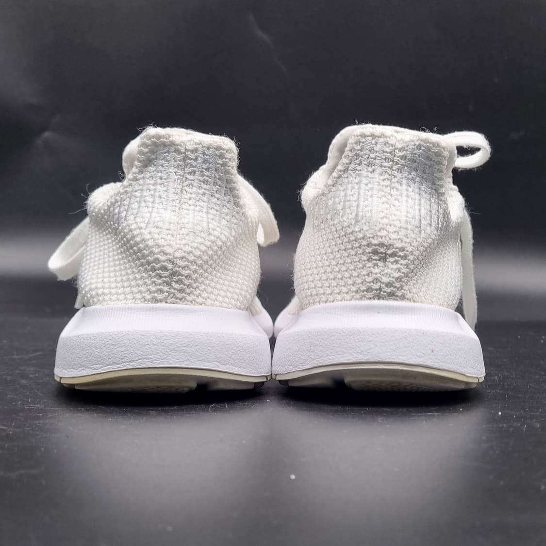 아디다스 스위프트런 여성운동화225 상품이미지4