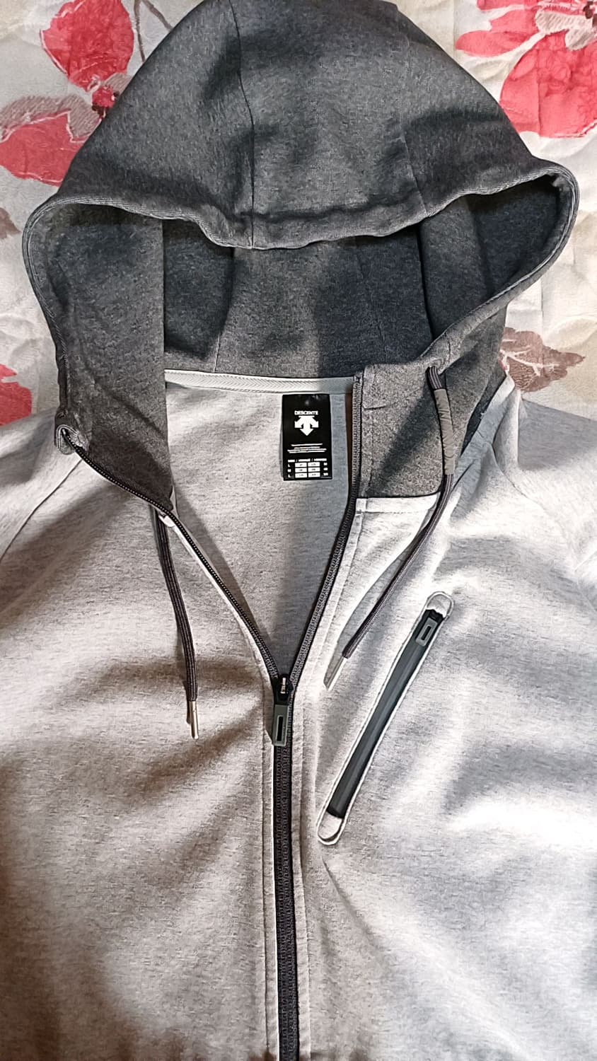 데상트 춘추용후드집업 100 가슴55 기장70 상품이미지4