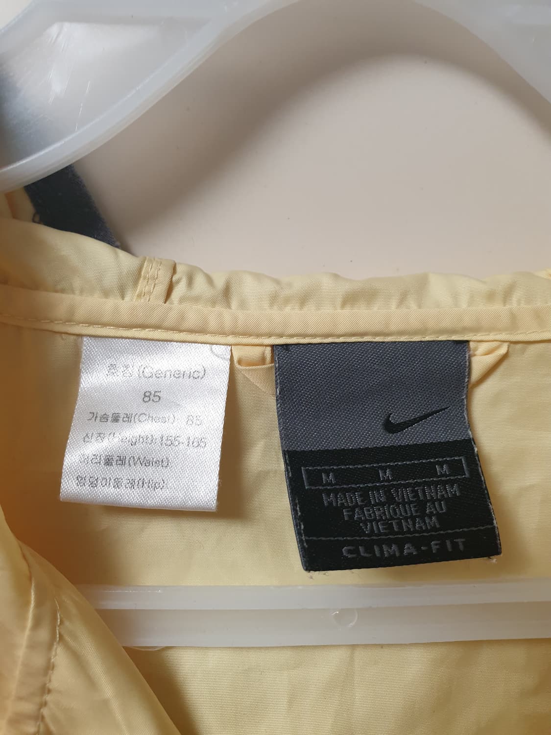 [여성] 나이키 바람막이 옐로우 M 상품이미지4