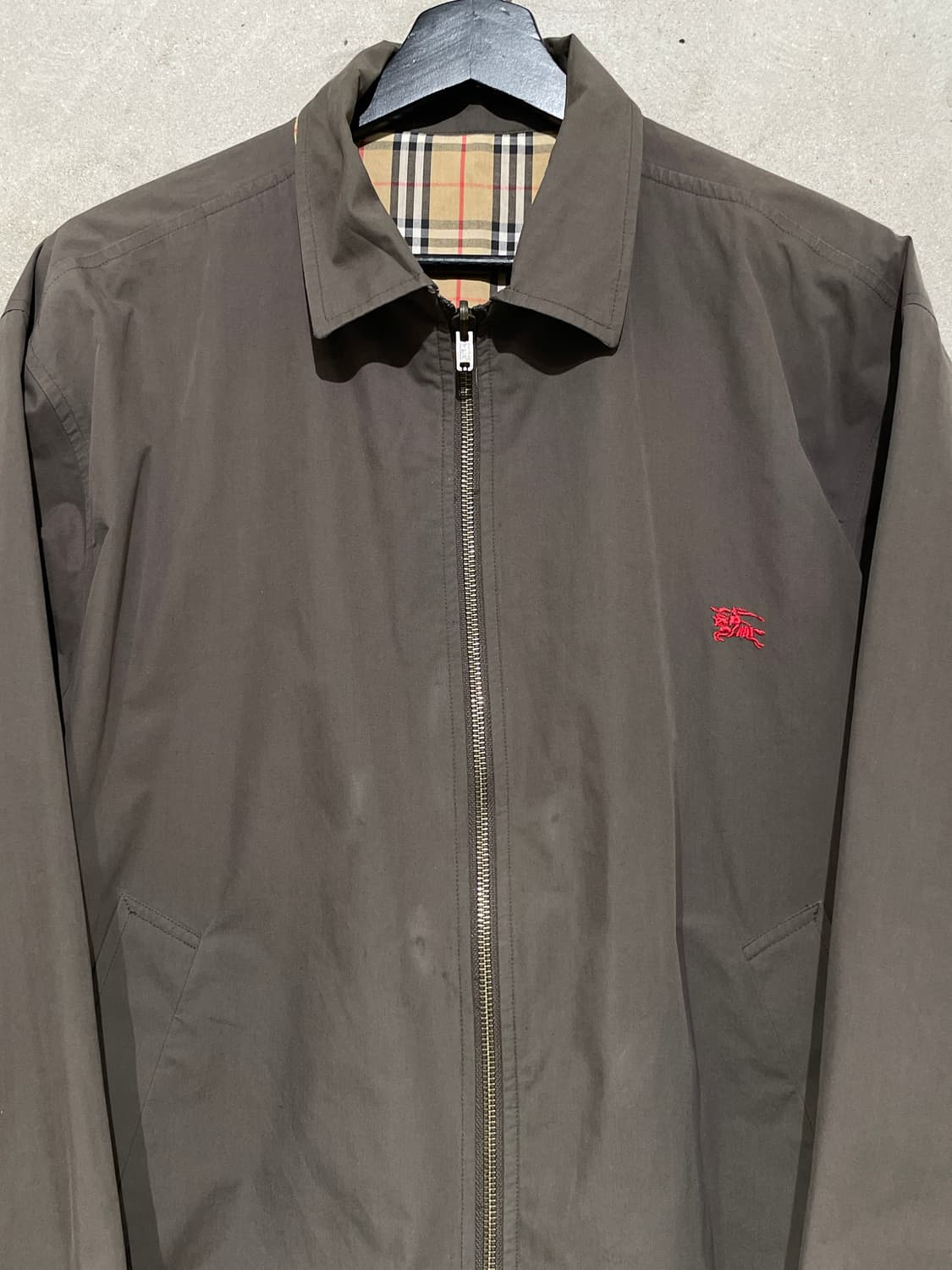 버버리 베이지 앤 카키 노바체크 기마로고 리버시블 블루종 상품이미지6