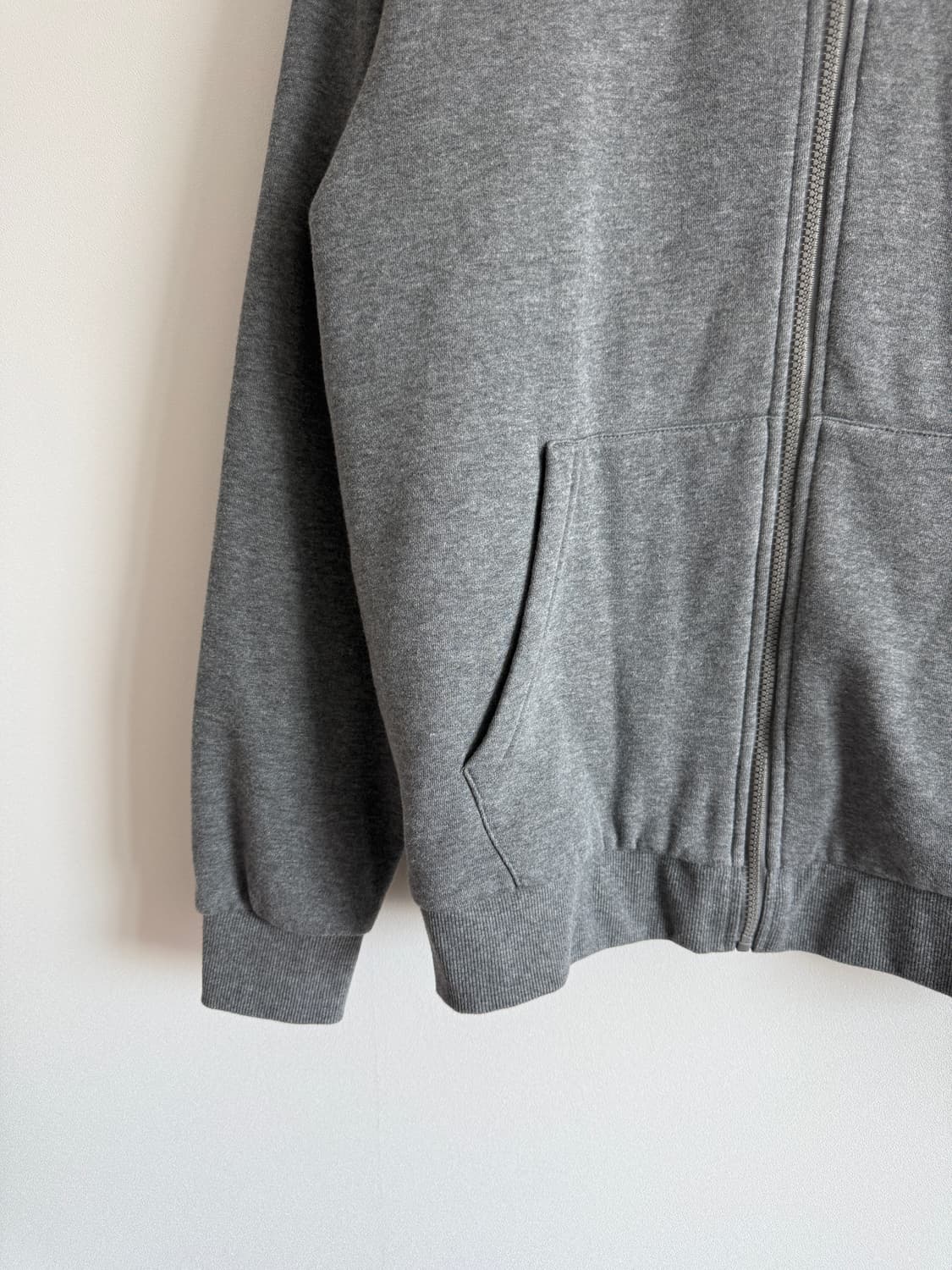 트루릴리젼(TRUE RELIGION) 후드집업 상품이미지3