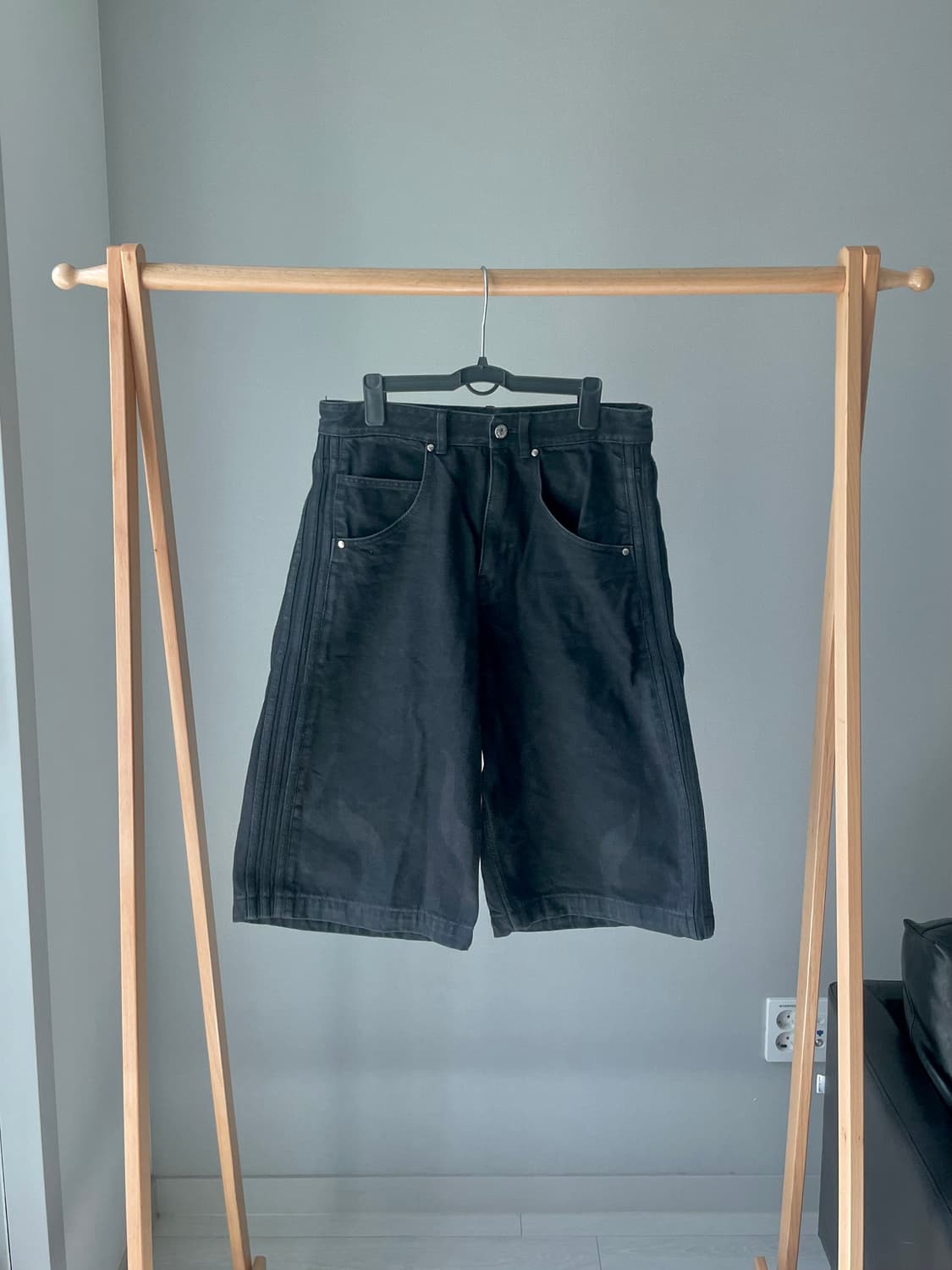 아디다스 플레이크 데님 쇼츠 팬츠 (블랙) 상품이미지1