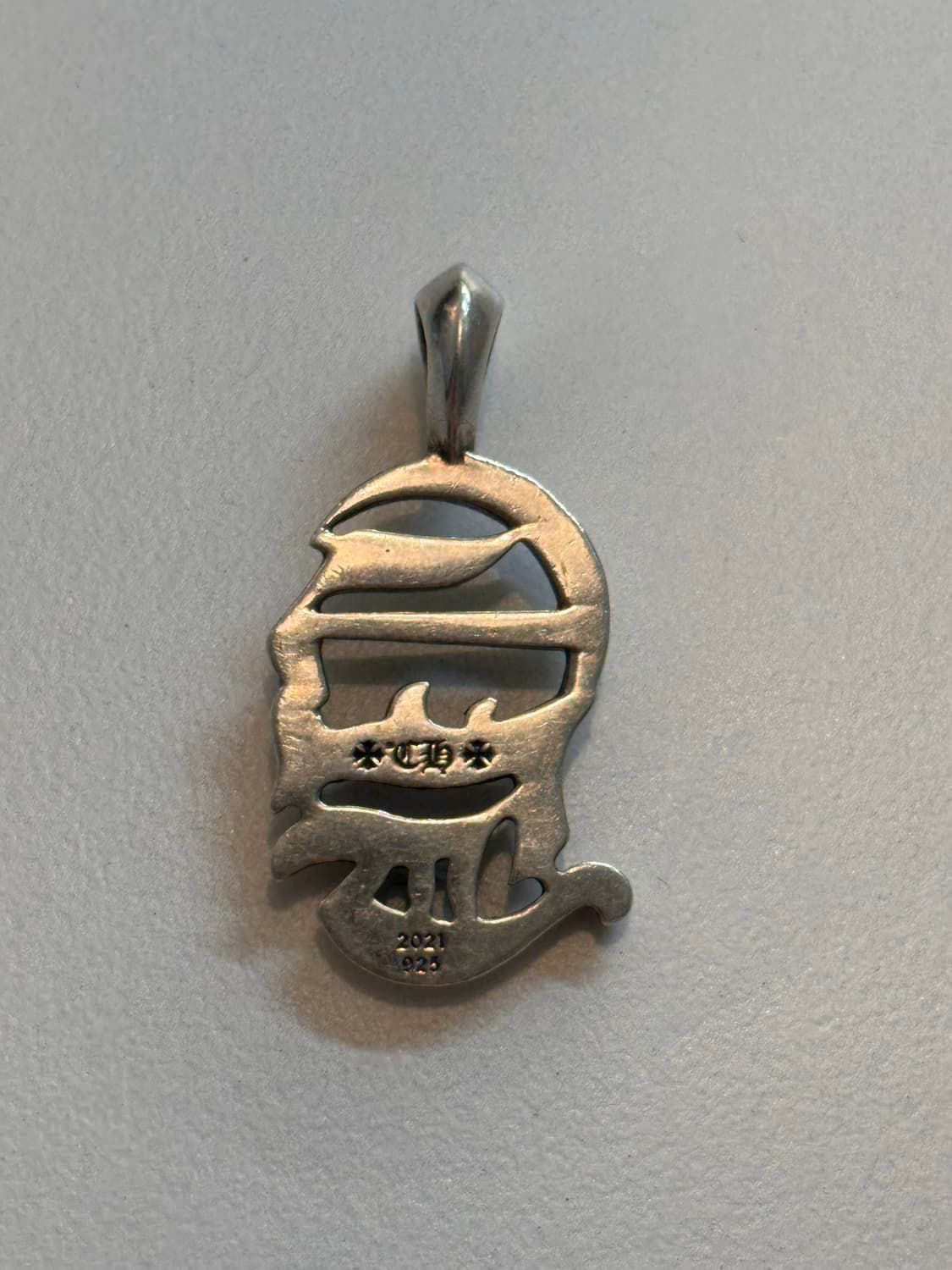 크롬하츠 ch 버티컬 로고 펜던트 판매합니다 상품이미지2