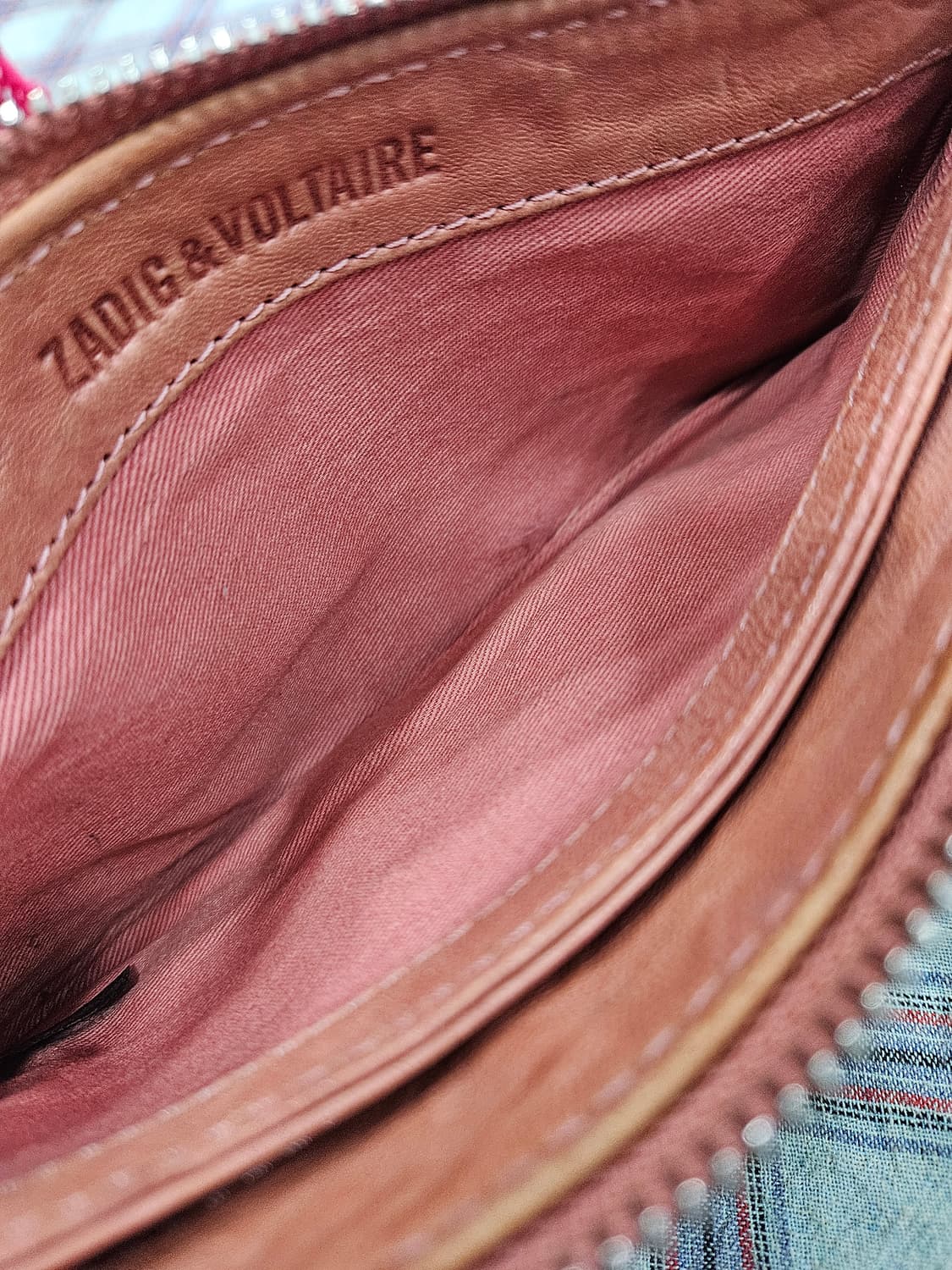 자딕앤볼테르(Zadig & Voltaire) 램스킨 지퍼 지갑 파우치 상품이미지4