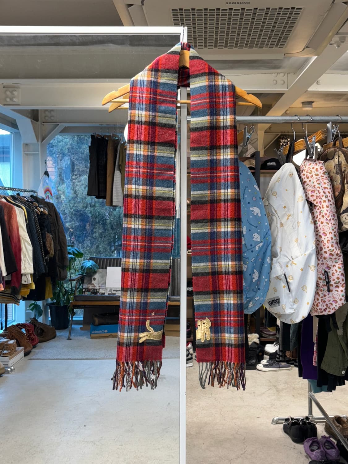 츠모리 치사토 고양이 체크 머플러 상품이미지2