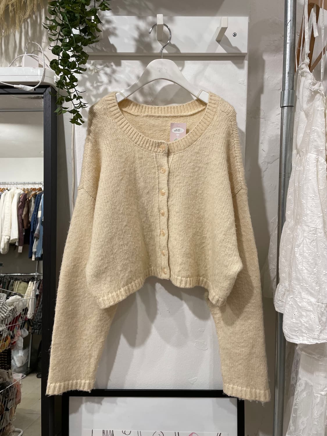 둥카라 도트 블라우스 + 버터 가디건 상품이미지7