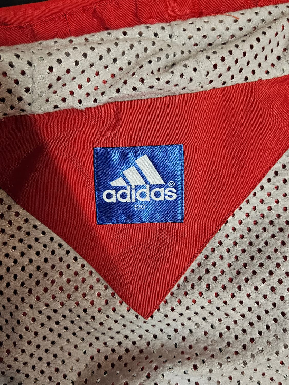 Adidas Vintage Windbreaker Jacket 상품이미지3