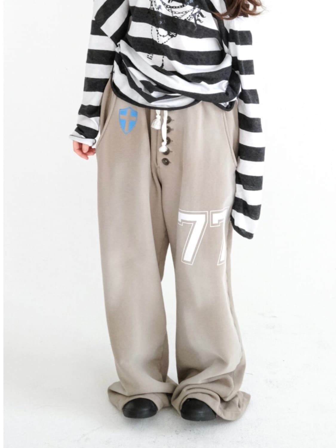 샵페어리 button jersey sweatpants 코코아 상품이미지3