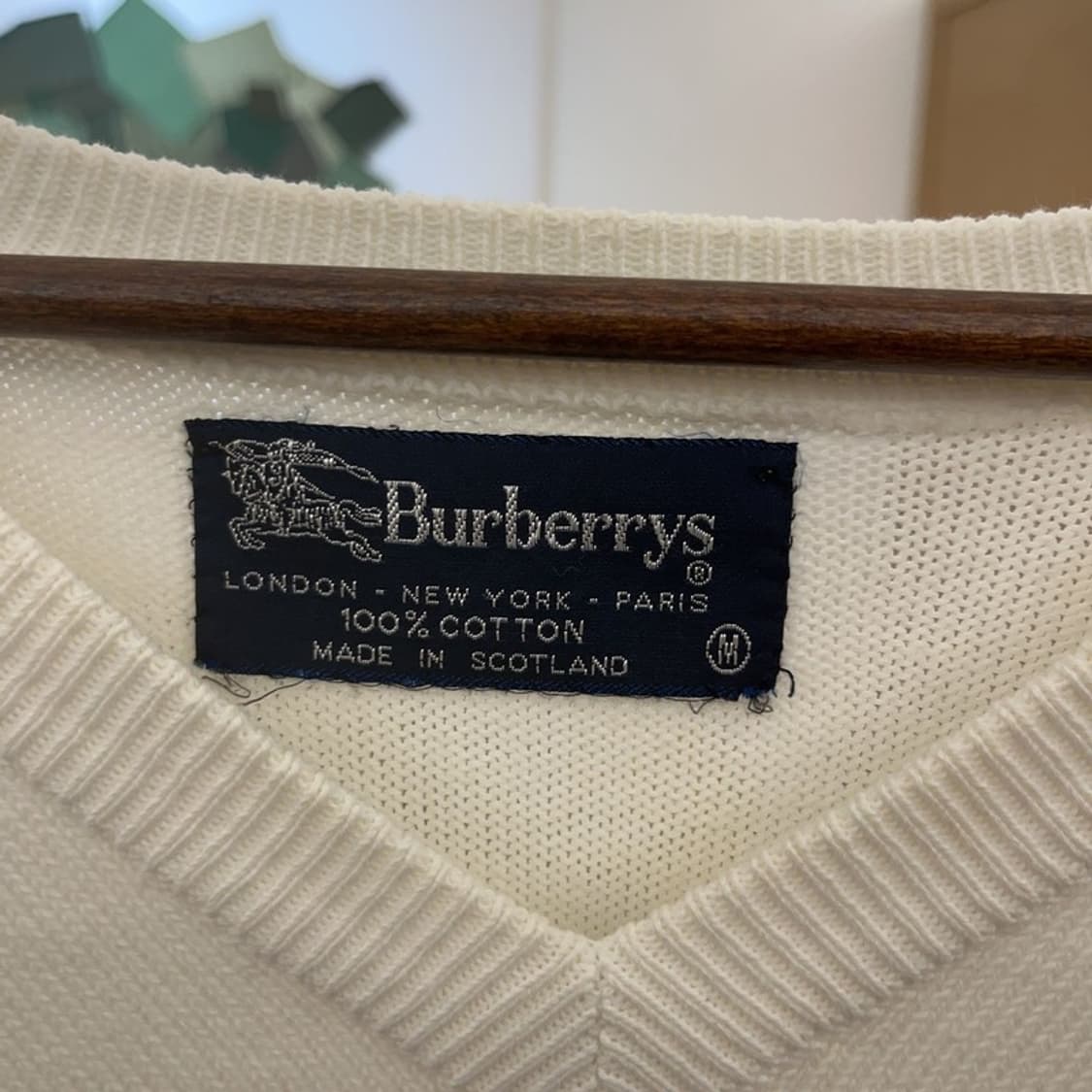 버버리 정품 패치로고 브이넥 코튼 니트 스웨터 105 C06377 상품이미지5
