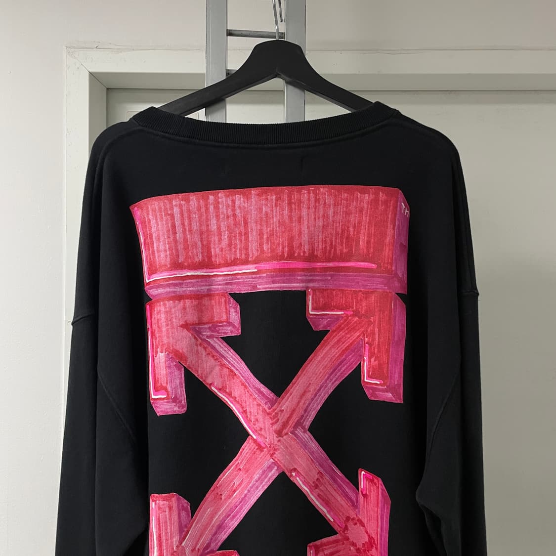 오프화이트 맨투맨 XL 상품이미지2