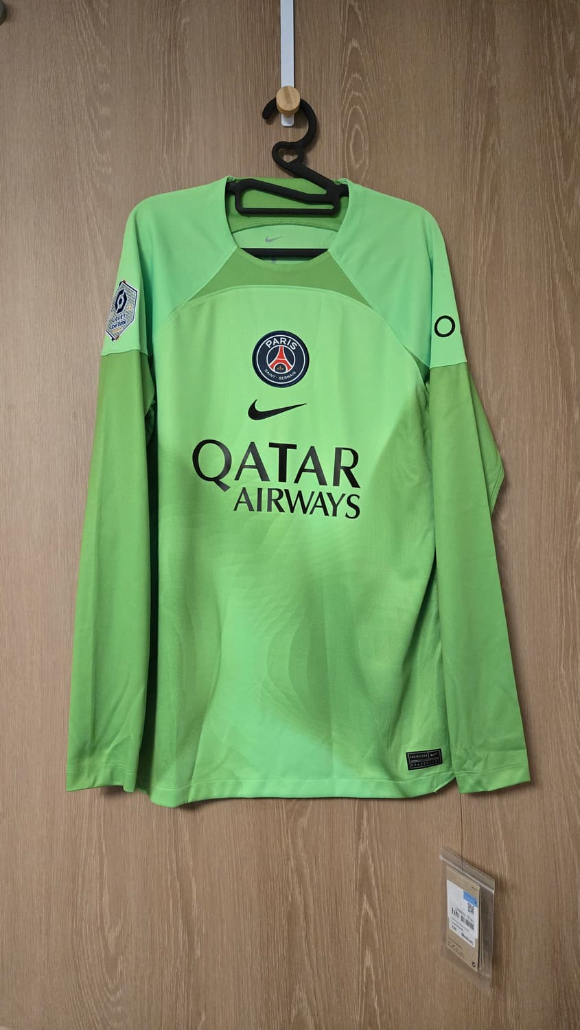 22-23 파리생제르망 골키퍼 돈나룸마 축구 유니폼 상품이미지1