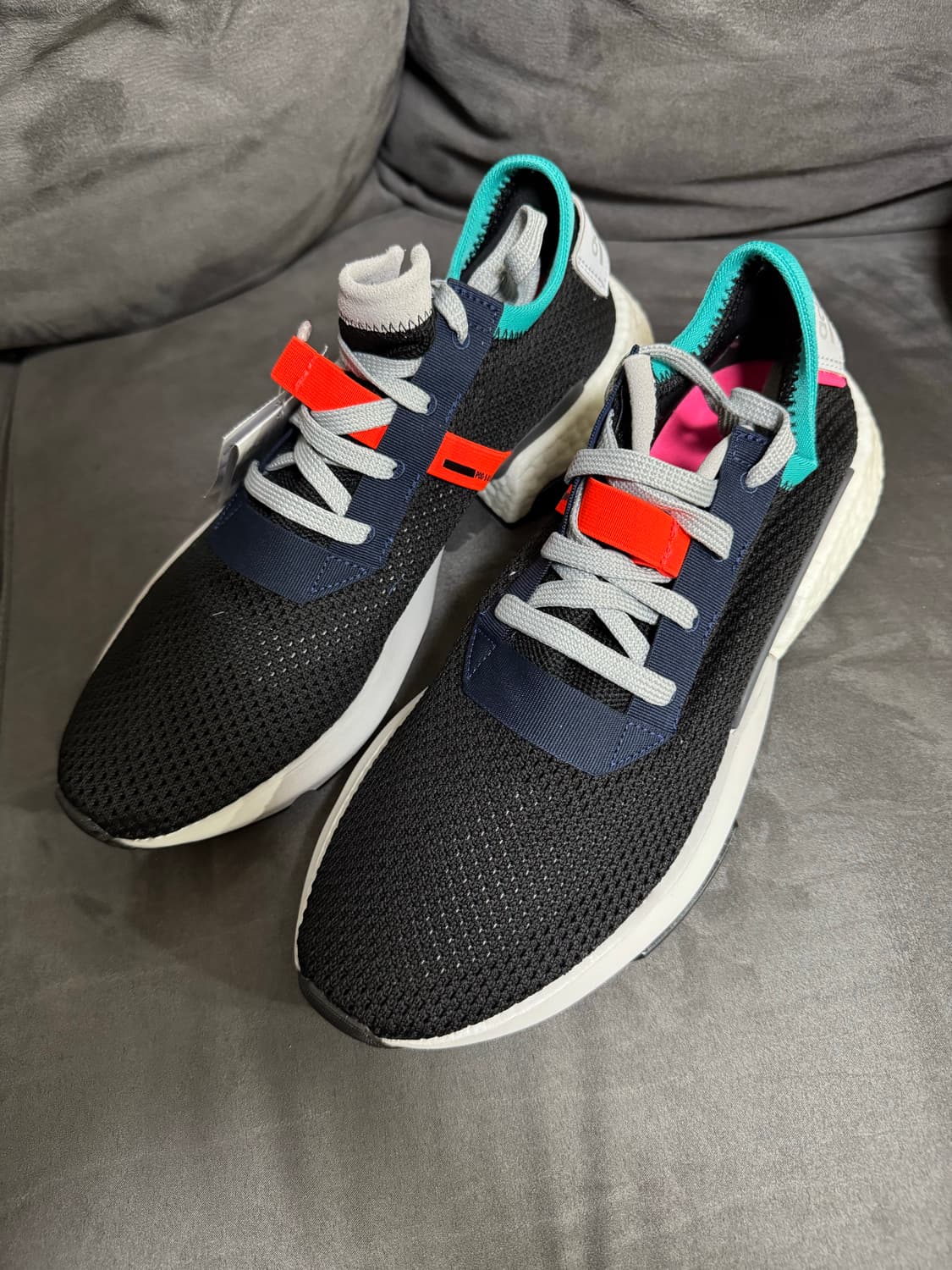 [275] 아디다스 POD S3.1 런닝화 상품이미지2