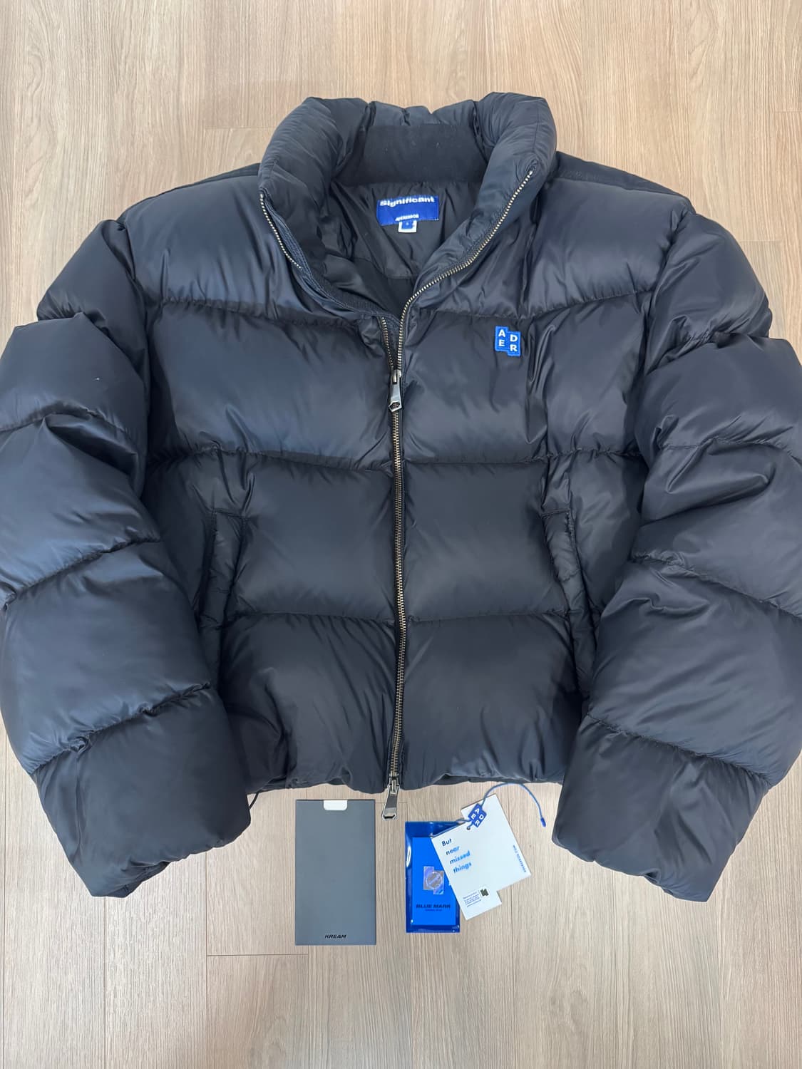 아더에러 시그니피컨트 TRS/BL 태그 퍼퍼 자켓 01 느와르 상품이미지4