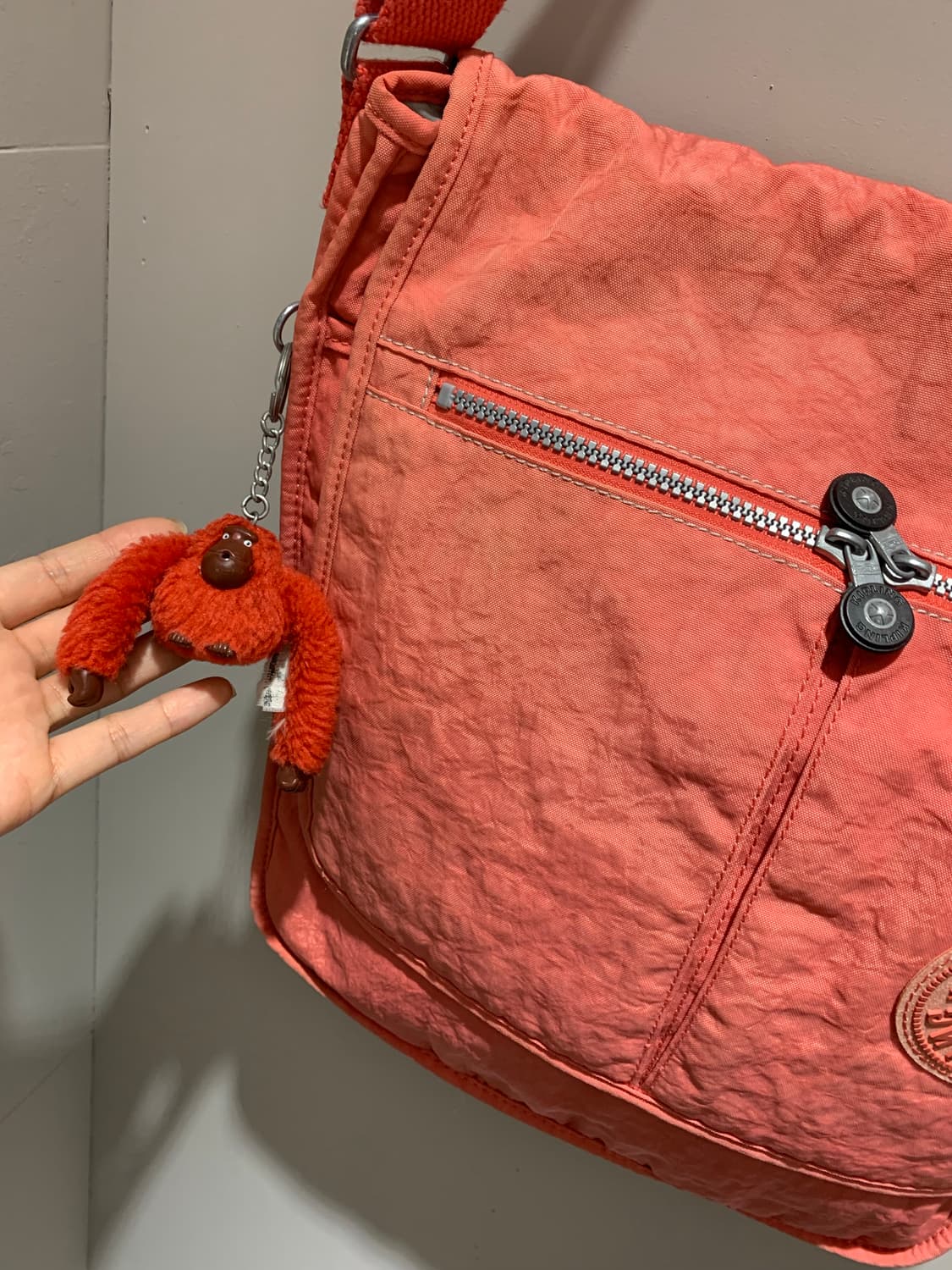 키플링 크로스백 상품이미지3