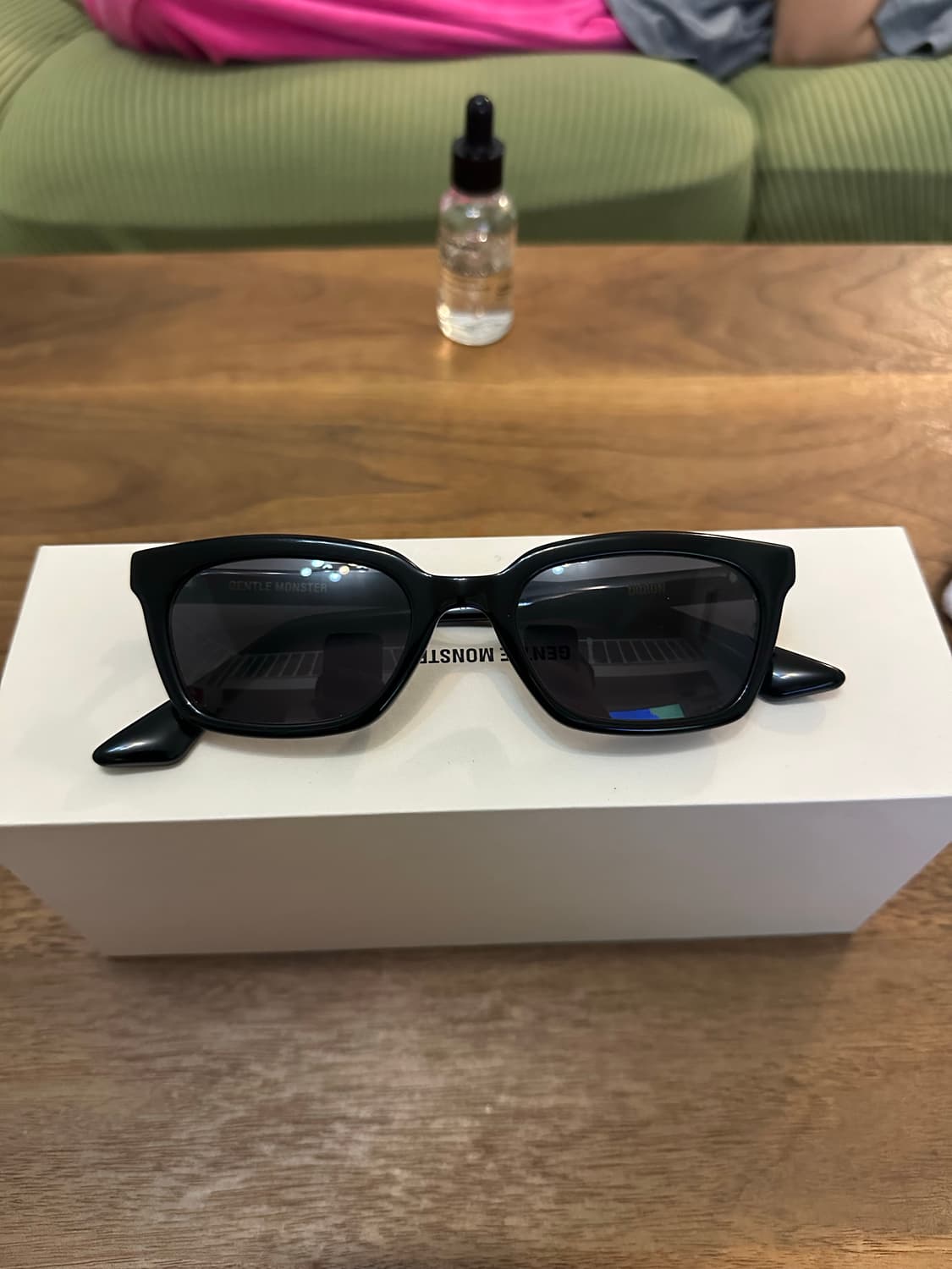 젠틀몬스터 선글라스 상품이미지1