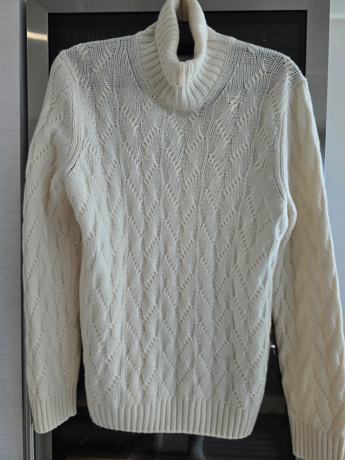 딸리아또레 버진울 연한아이보리 색상 52사이즈입니다. 상품이미지1