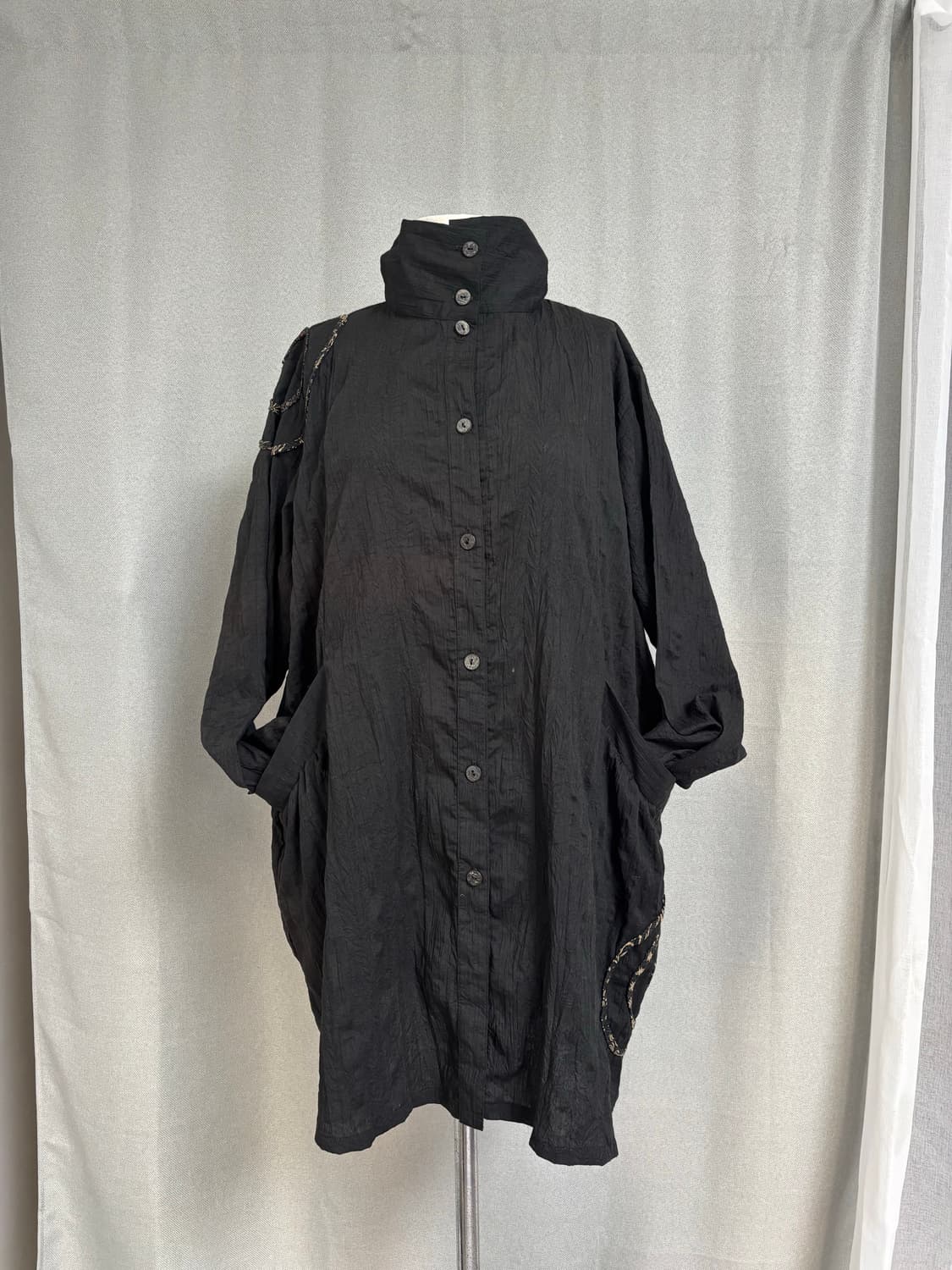 돌돌 파이핑 포인트 오버사이즈 셔츠 상품이미지7