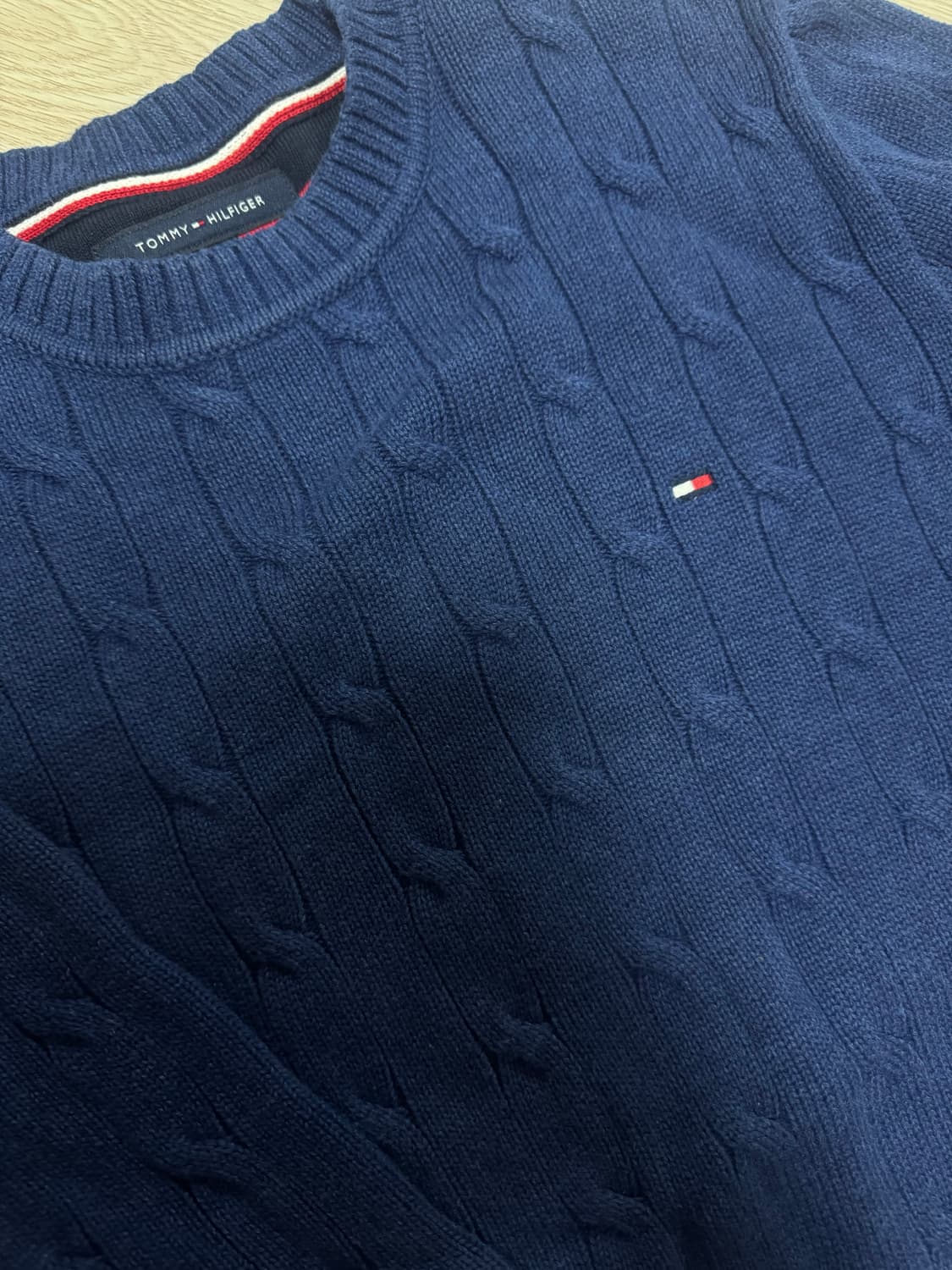 타미힐피거 78J1537 라운드넥 니트 상품이미지2
