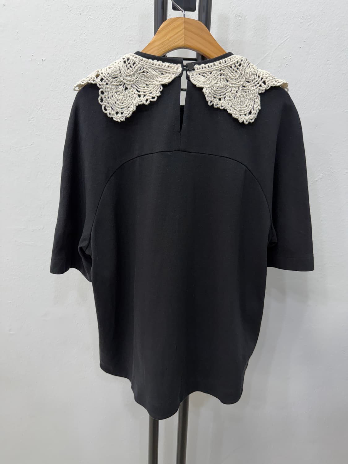 정품) O2ND 오즈세컨 한섬 22ss 레이스 블라우스 82 상품이미지5