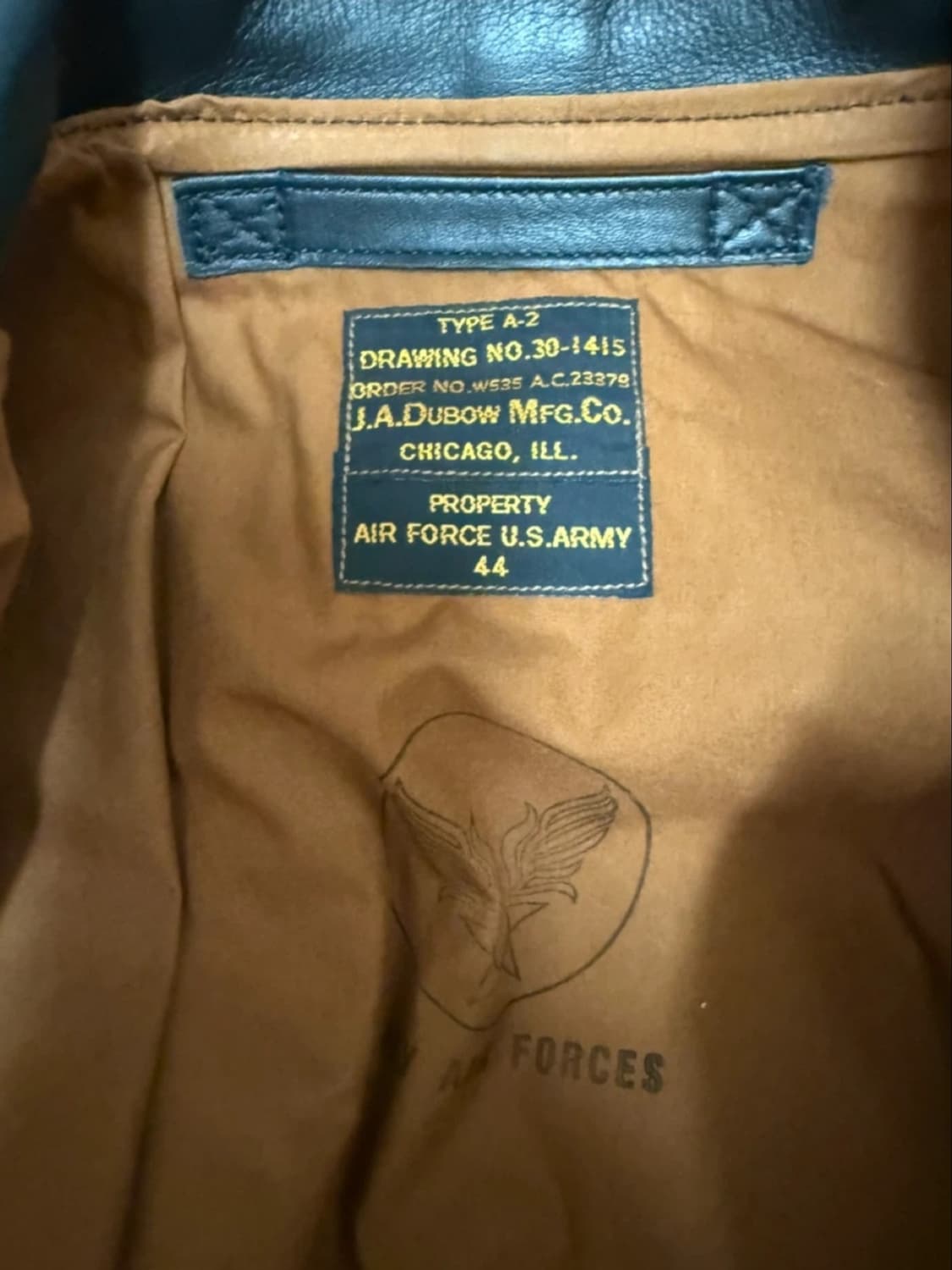 아카펠라클로딩 a2 소가죽제품 판매합니다.( 예약중) 상품이미지3