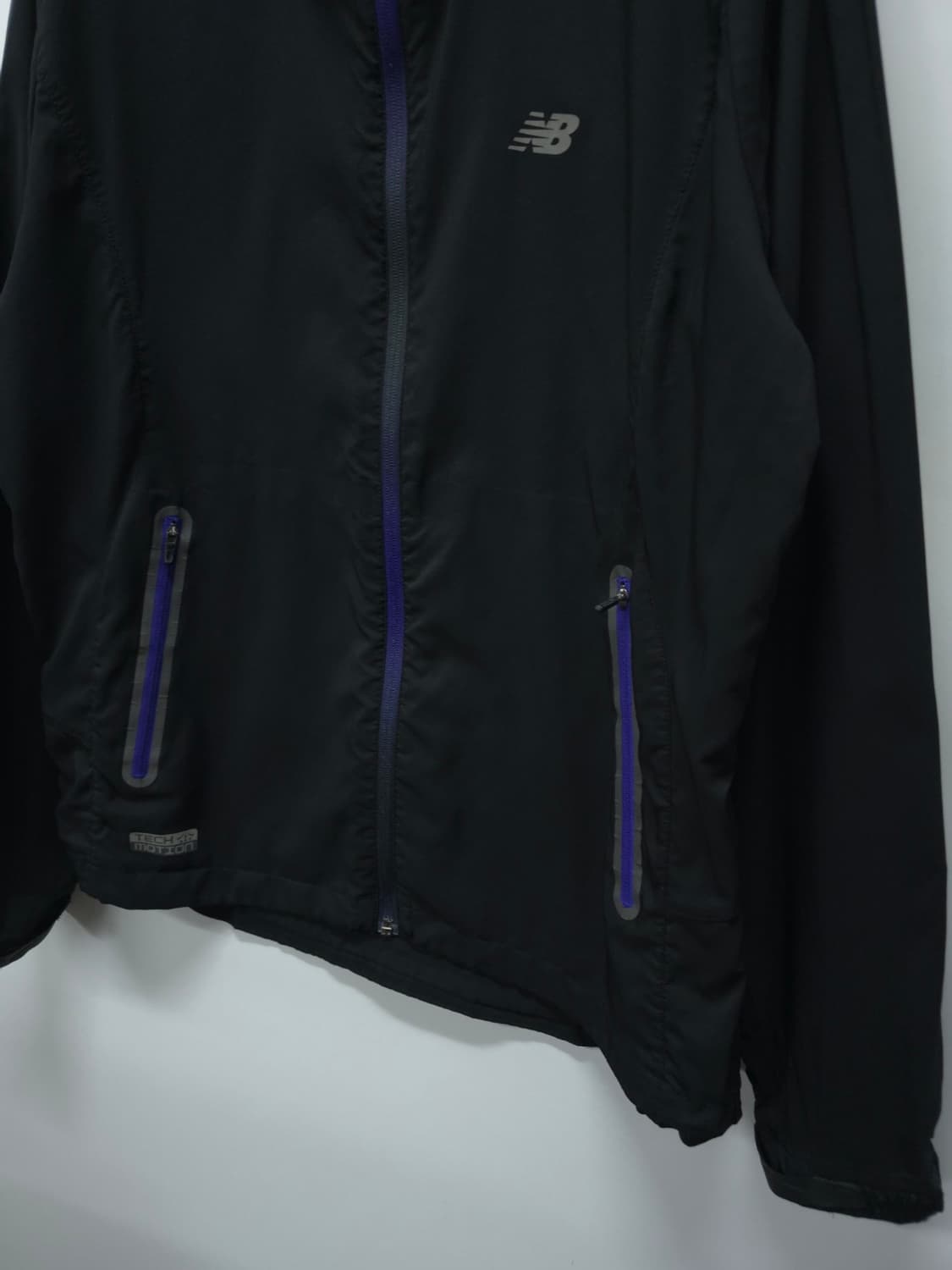 뉴발란스 초경량 바람막이 ( 여성66 ) 상품이미지4