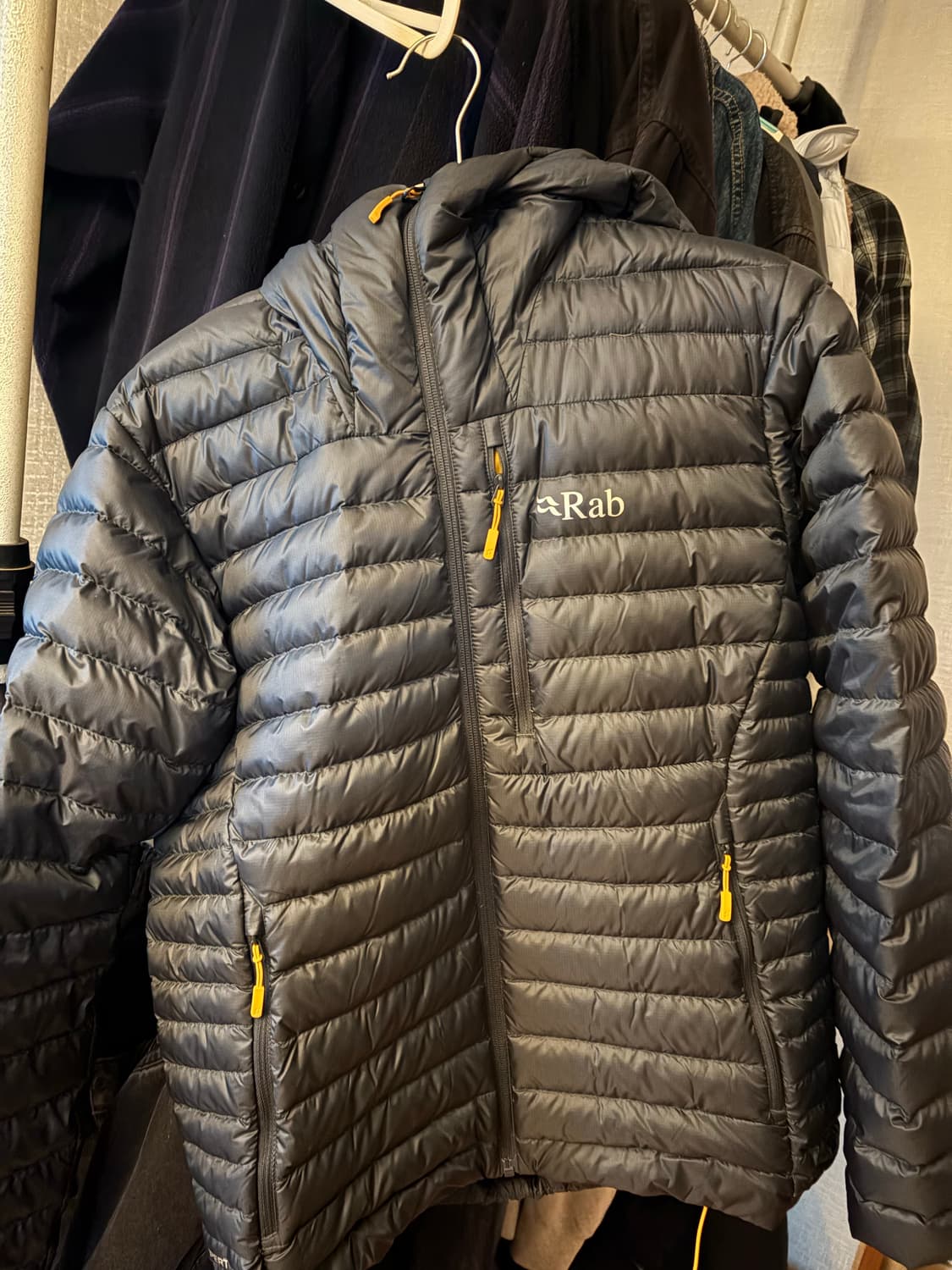 랩 마이크로라이트 알파인 자켓 벨루가 M 상품이미지2